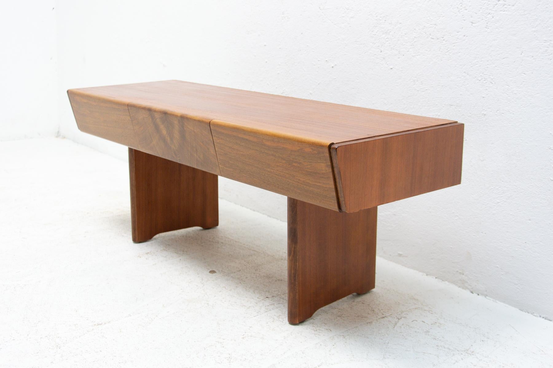 Walnut side table with drawers, 1970´s, made in Czechoslovakia. In excellent condition, fully renovated.