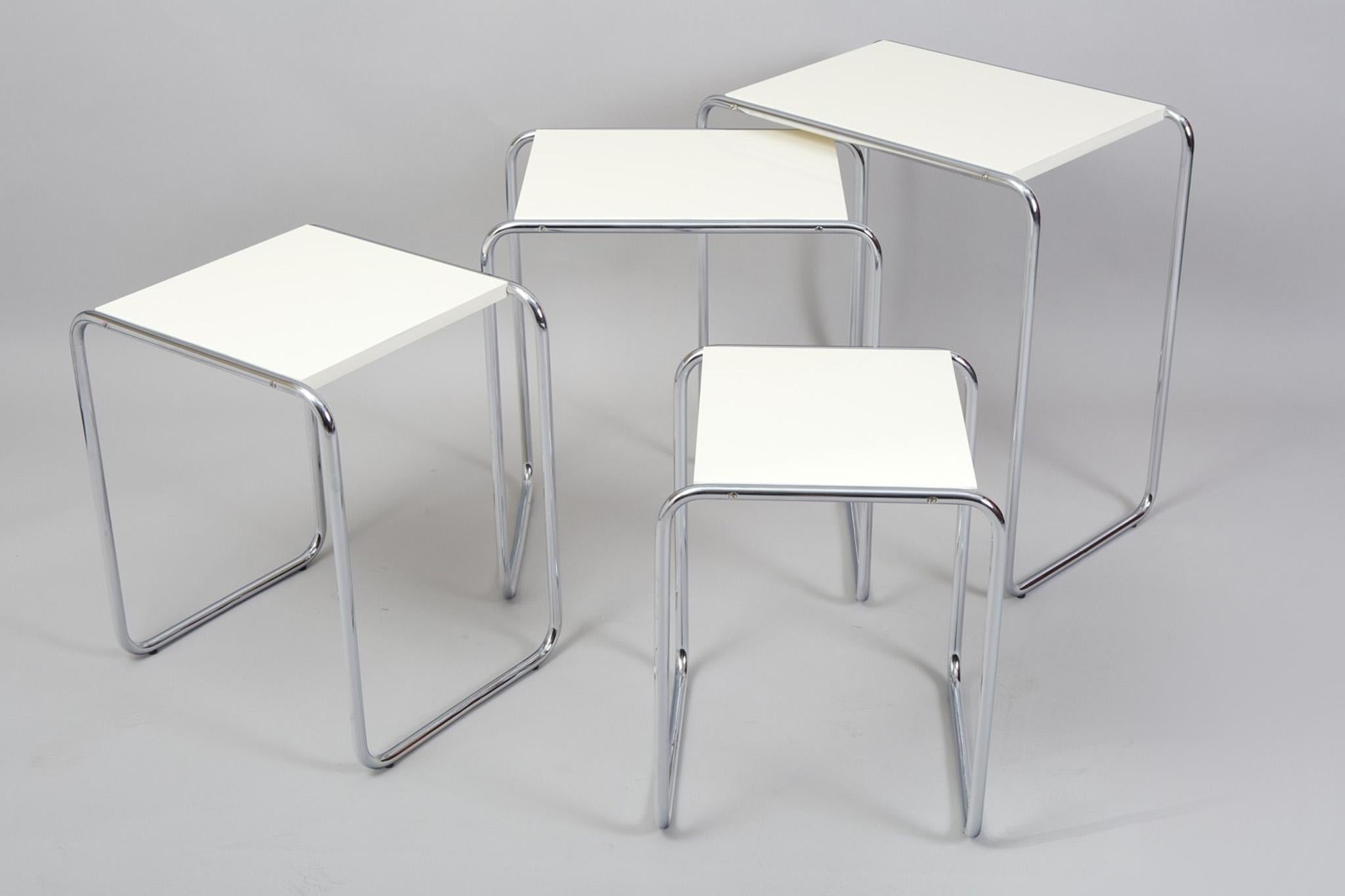 Bauhaus Fully Restored White Nest Tables Made in the 1950s by Kovona, Czech Origin For Sale