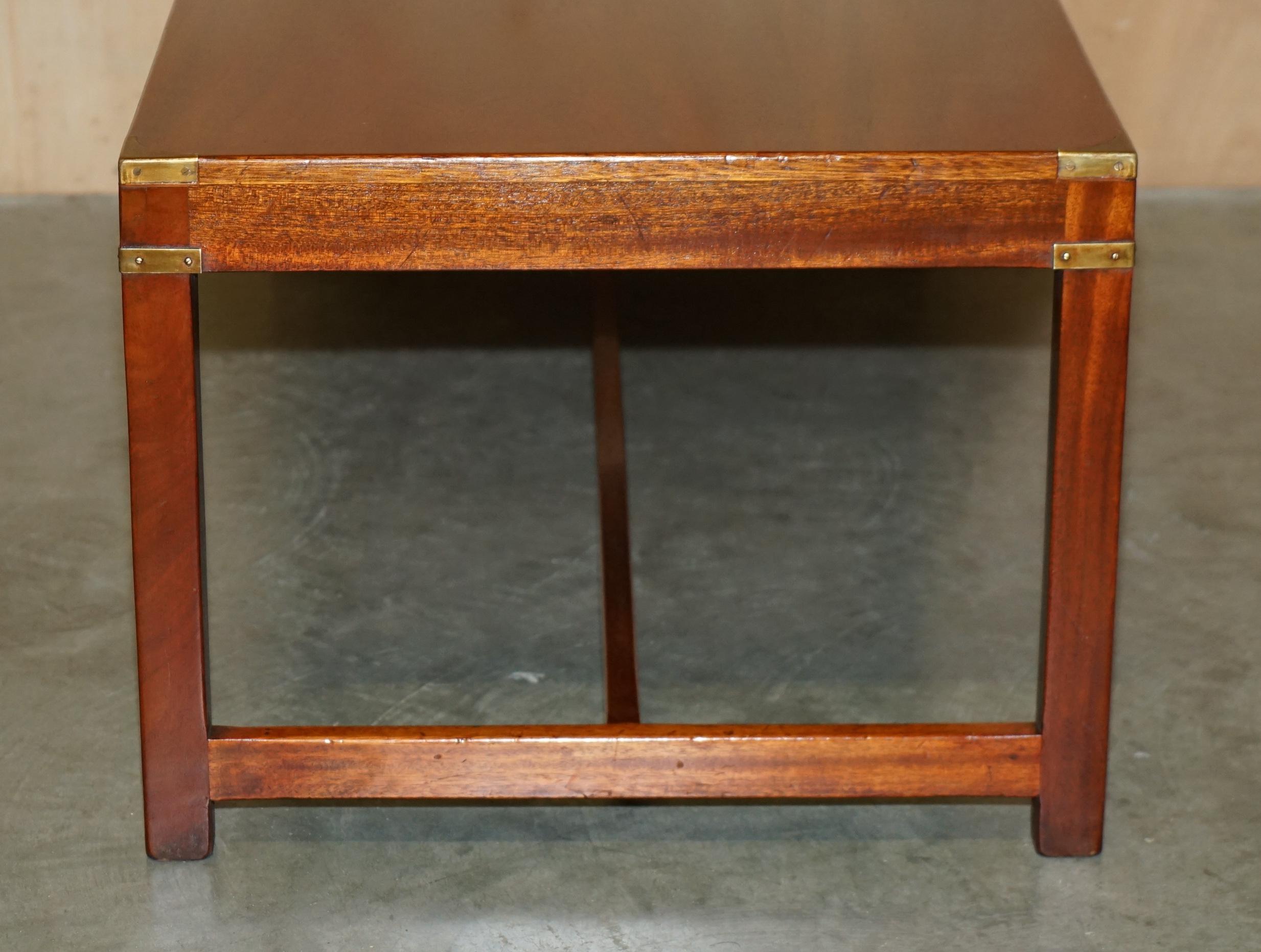 FULLY RESTORED X LARGE HARRODS KENNEDY MILiTARY CAMPAIGN COFFEE TABLE HARDWOOD For Sale 4