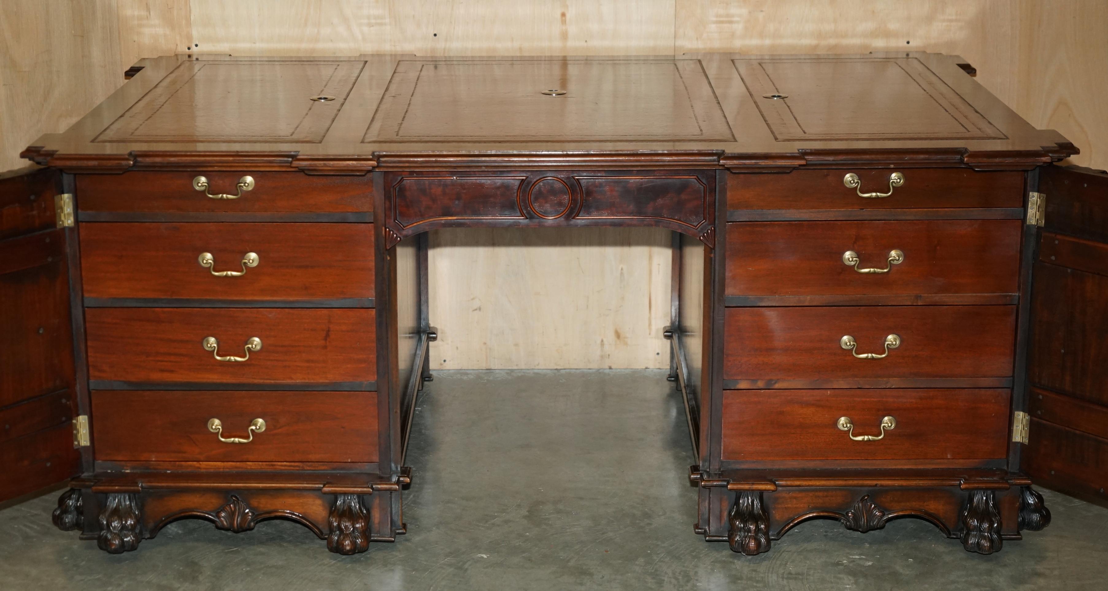 FULLY RESTPORED THOMAS CHiPPENDALE LIONS HEAD CARVED TWIN PEDESTAL PARTNER DESK For Sale 7