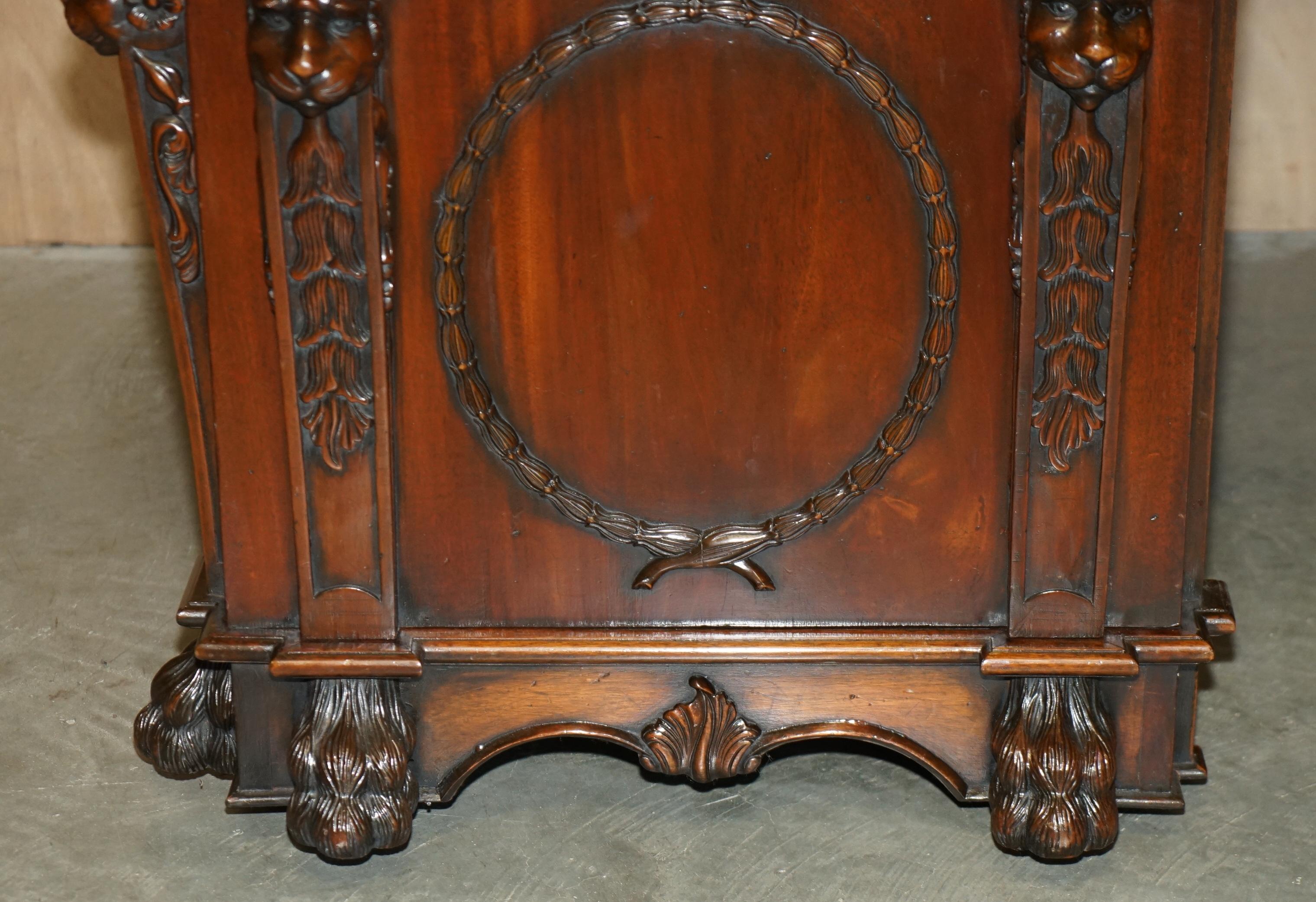 20th Century FULLY RESTPORED THOMAS CHiPPENDALE LIONS HEAD CARVED TWIN PEDESTAL PARTNER DESK For Sale