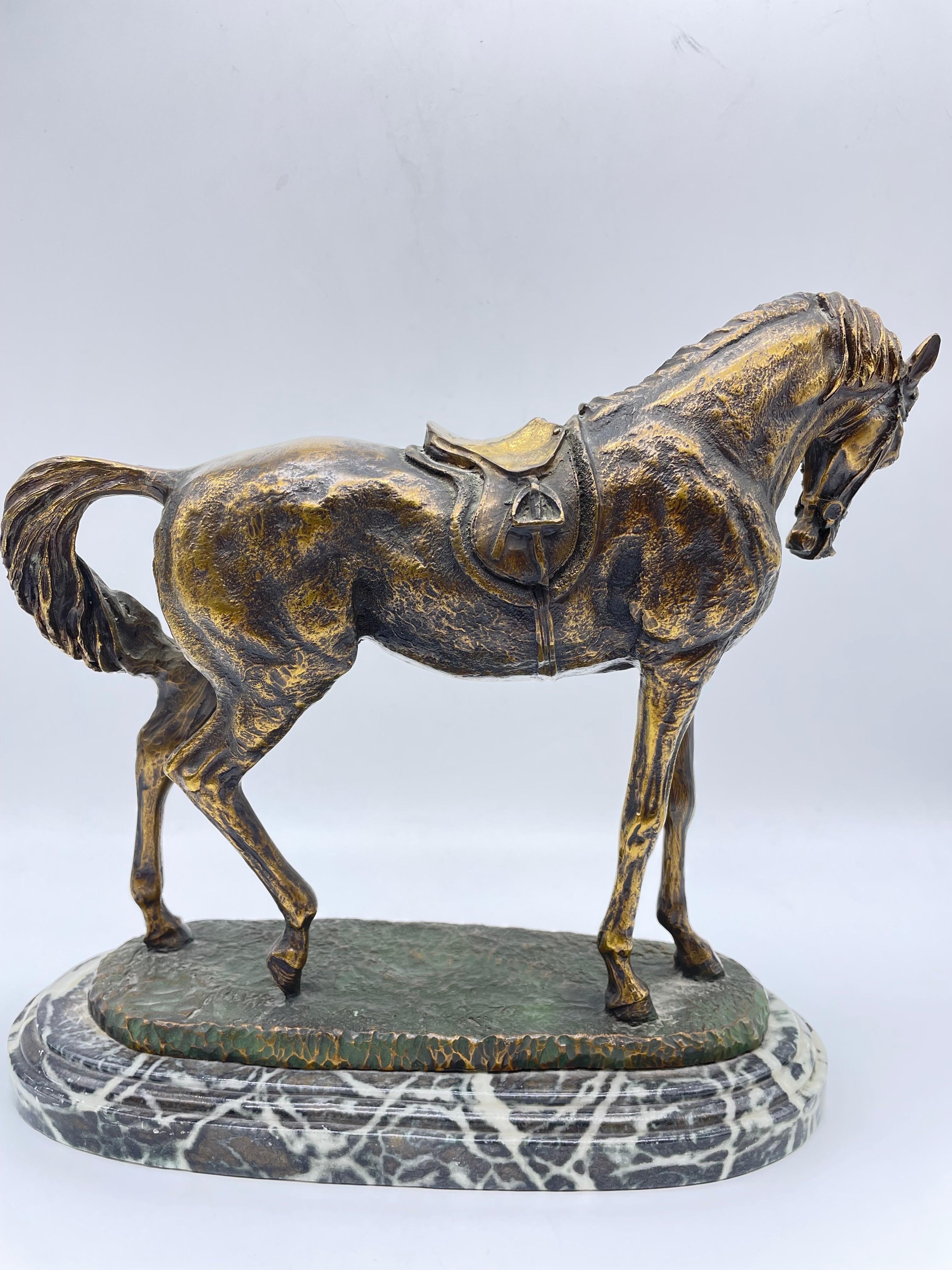 Fully Sculpted Horse Sculpture on Marble For Sale 1