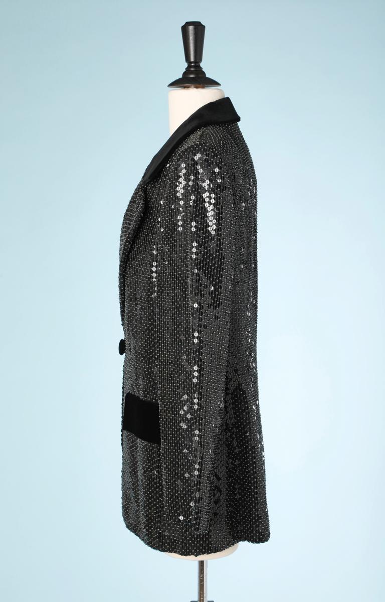 Fully sequined black Valentino jacket In Excellent Condition In Saint-Ouen-Sur-Seine, FR
