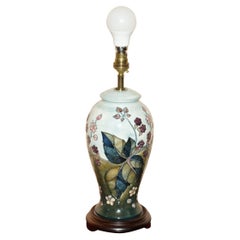Fully Signed and Stamped 1992 Moorcroft Bramble Table Lamp in Stunning Order