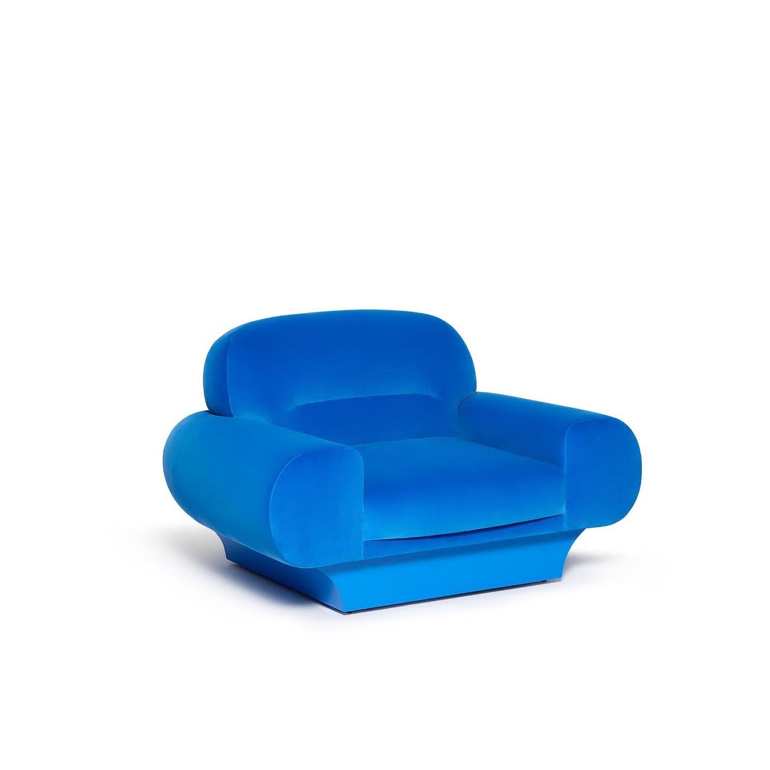 Portugais Fauteuil entièrement tapissé en velours glacé rouge brûlé en vente