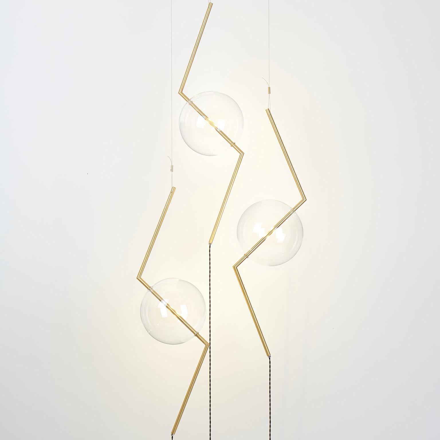 Italian Fulmine Three Lights Floor to Ceiling Minimalist Sculptural Lamp Brushed Brass For Sale