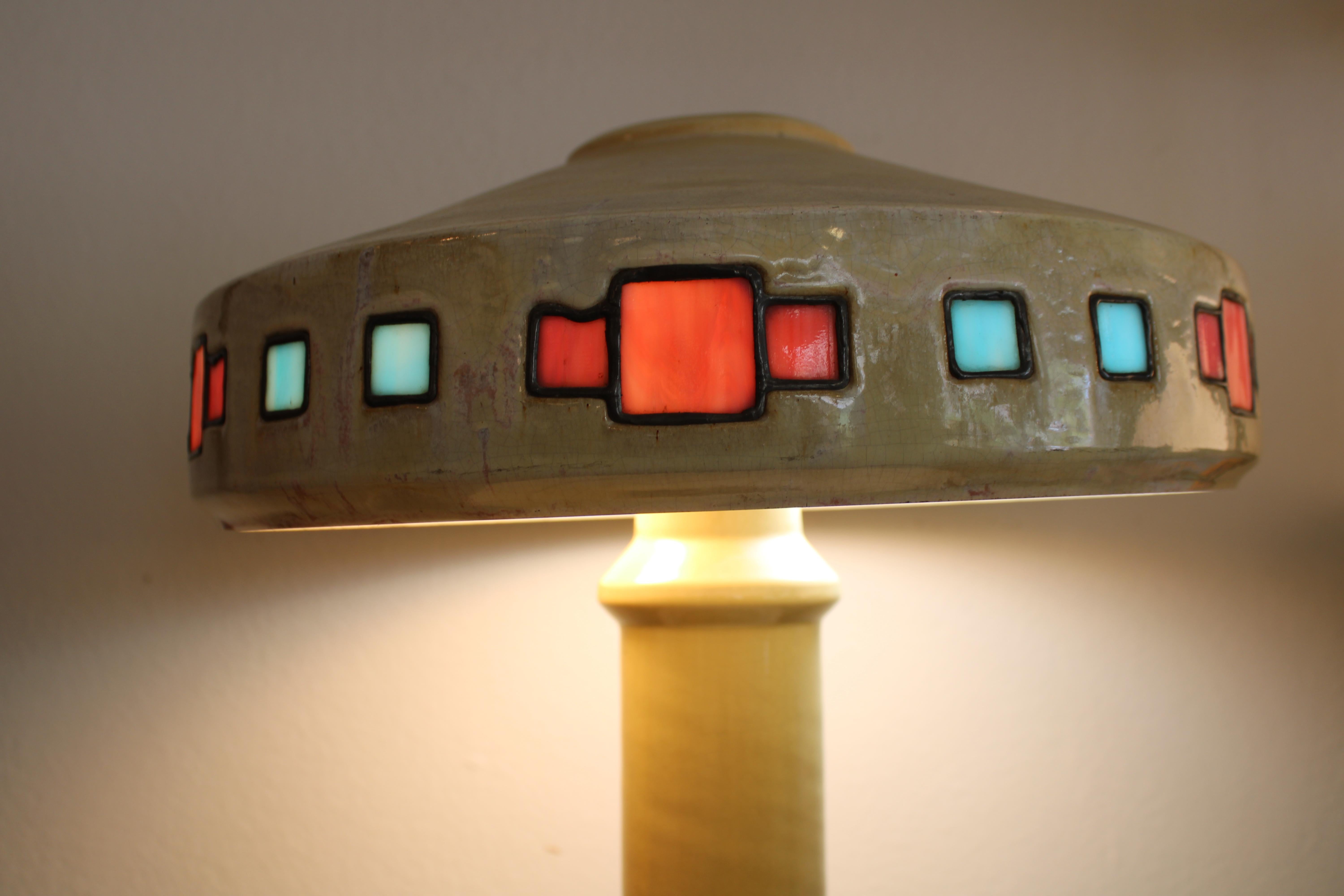 Fulper Pottery, Rare Vasekraft Table Lamp In Good Condition For Sale In Palm Springs, CA