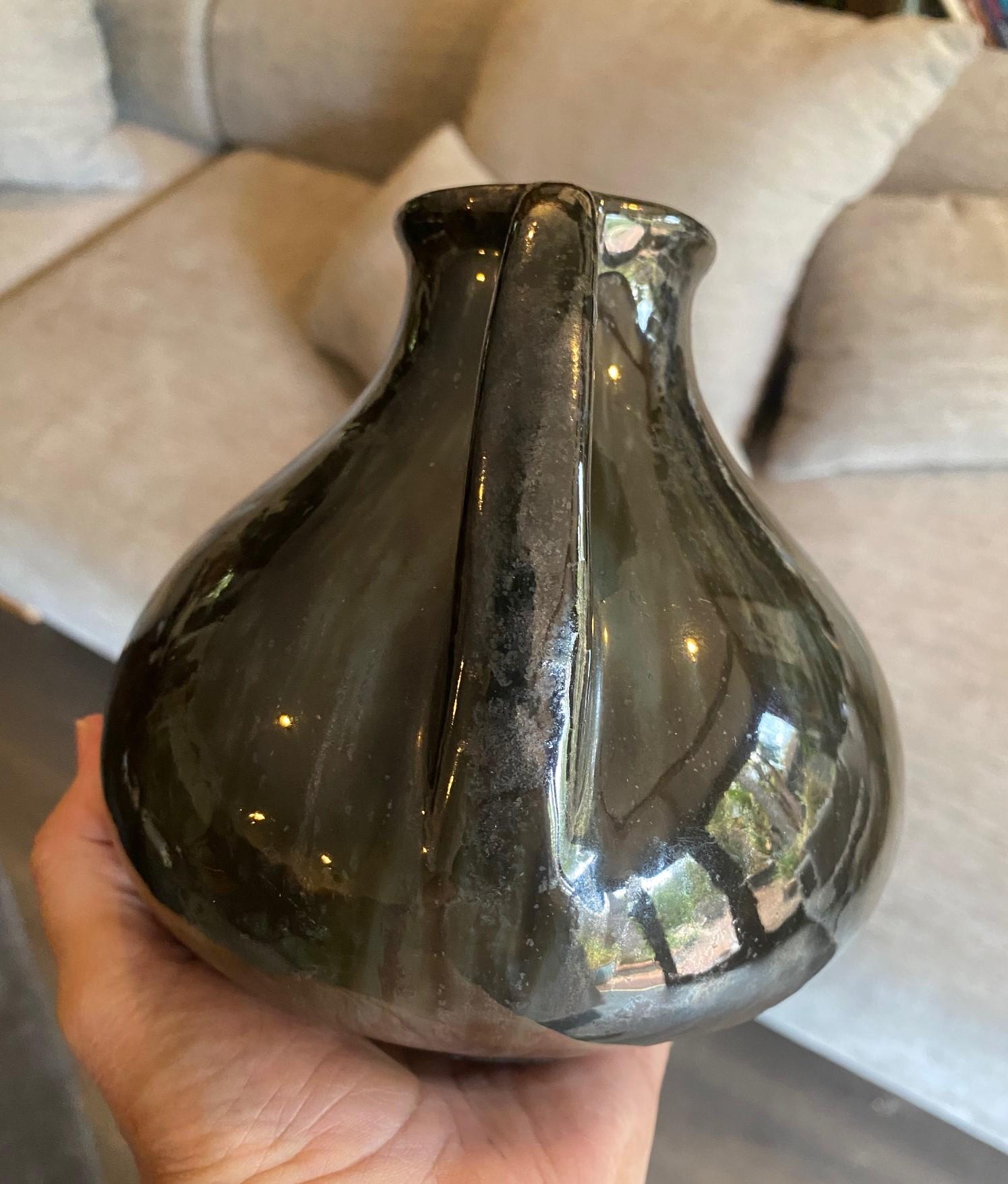 Fulper Pottery Signed Mirror Black Glazed Two Handle Vase , Early 1900s For Sale 6