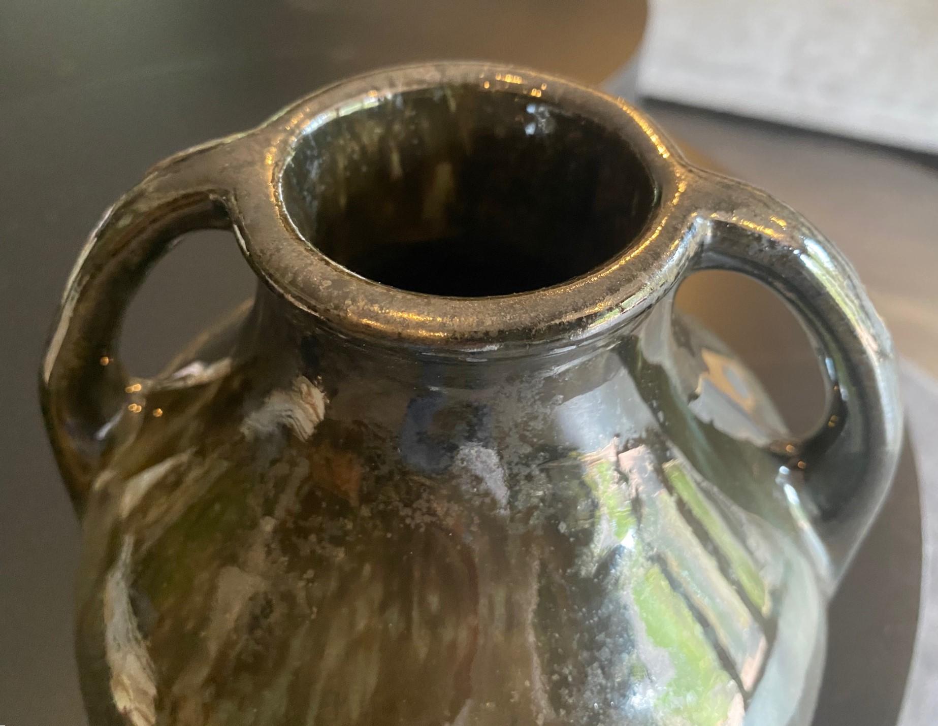 Fulper Pottery Signed Mirror Black Glazed Two Handle Vase , Early 1900s For Sale 2