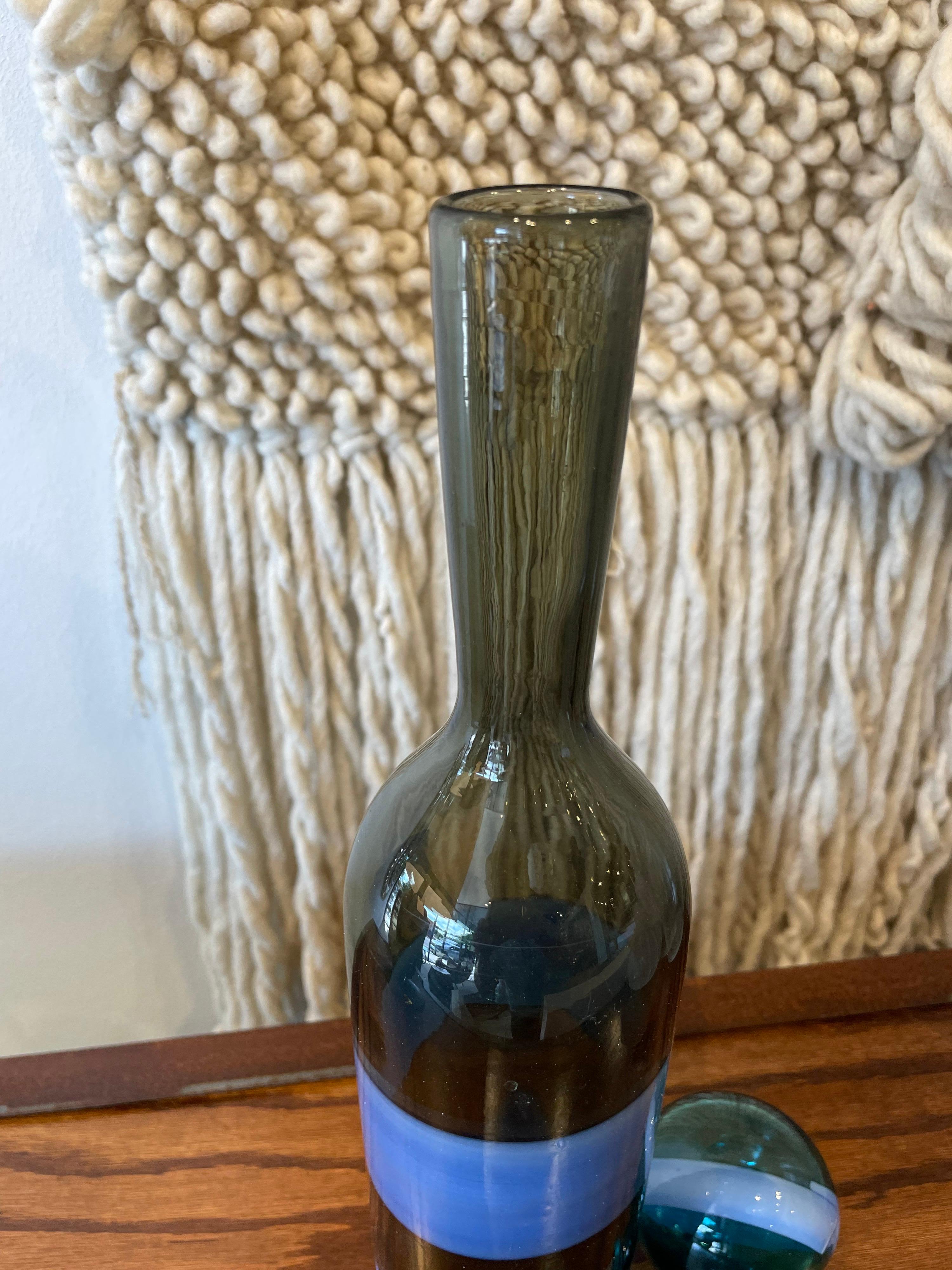 Fulvio Bianconi für Venini Fasce Orizzontale Flasche mit Stopper im Zustand „Hervorragend“ im Angebot in East Hampton, NY