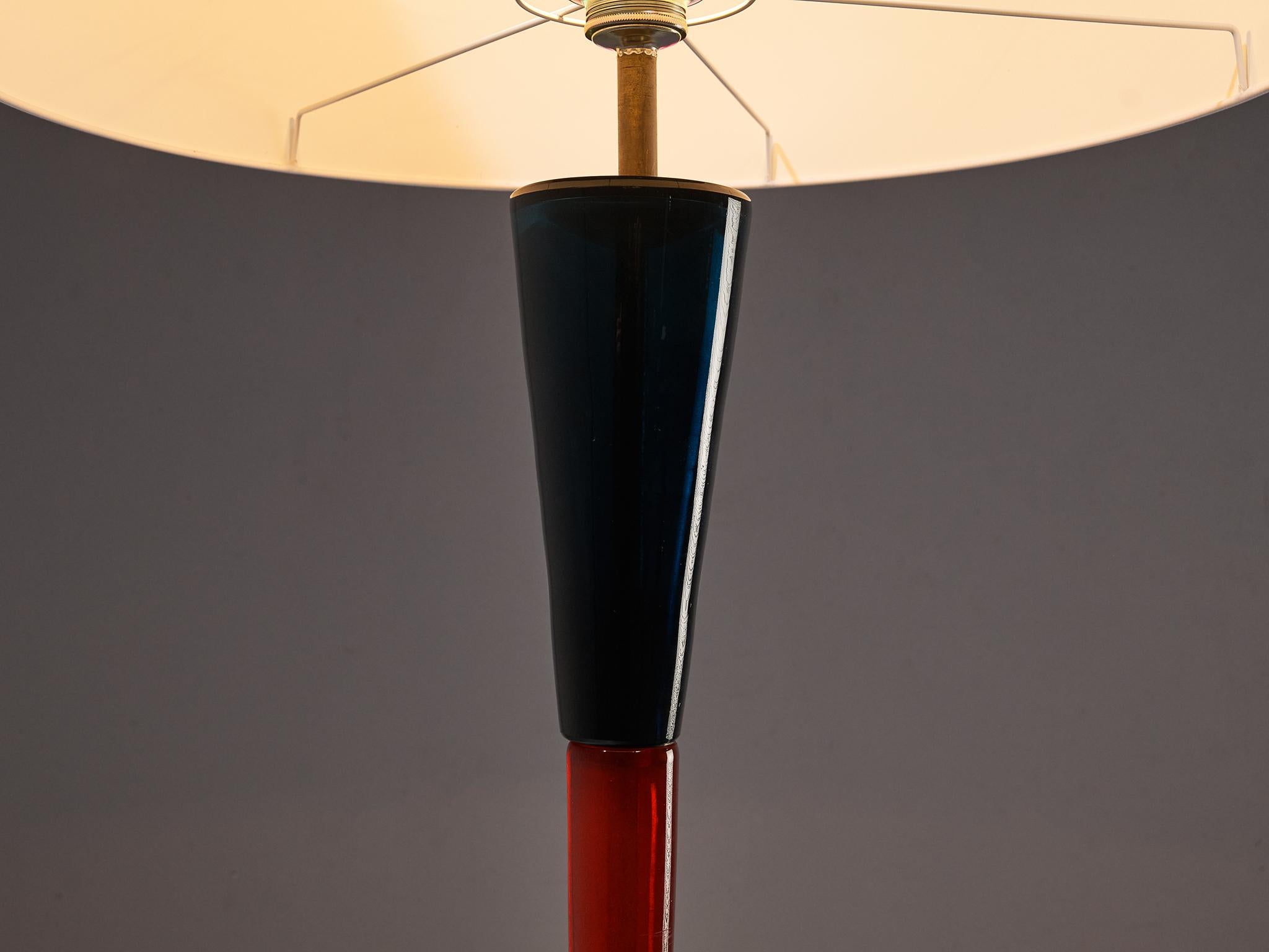 Mid-20th Century Fulvio Bianconi for Venini Floor Lamp in Red and Dark Blue Glass 