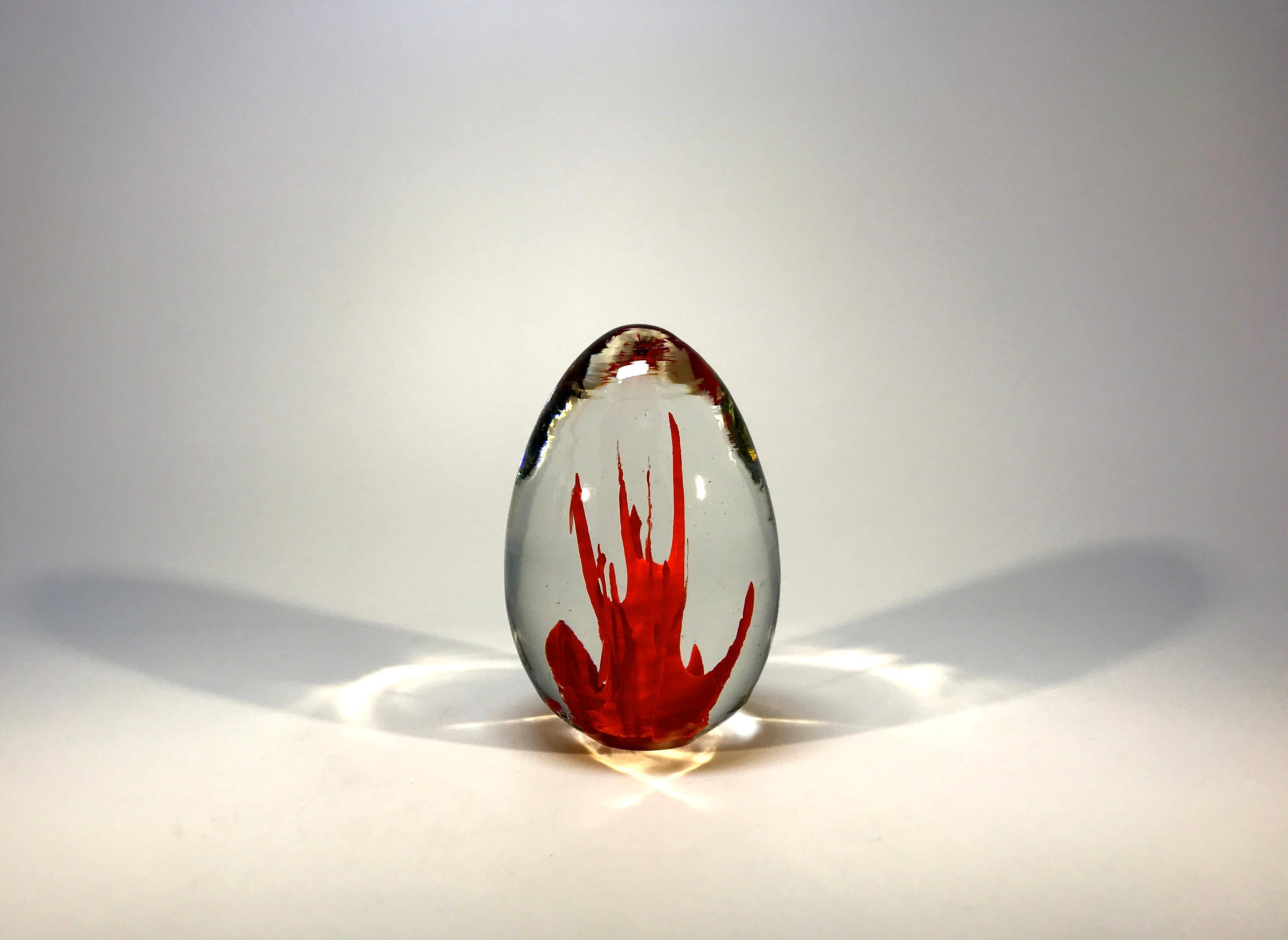 Italian Fulvio Bianconi Signed Venini, Italia, Coral Red Glass Egg Paperweight, 1960s