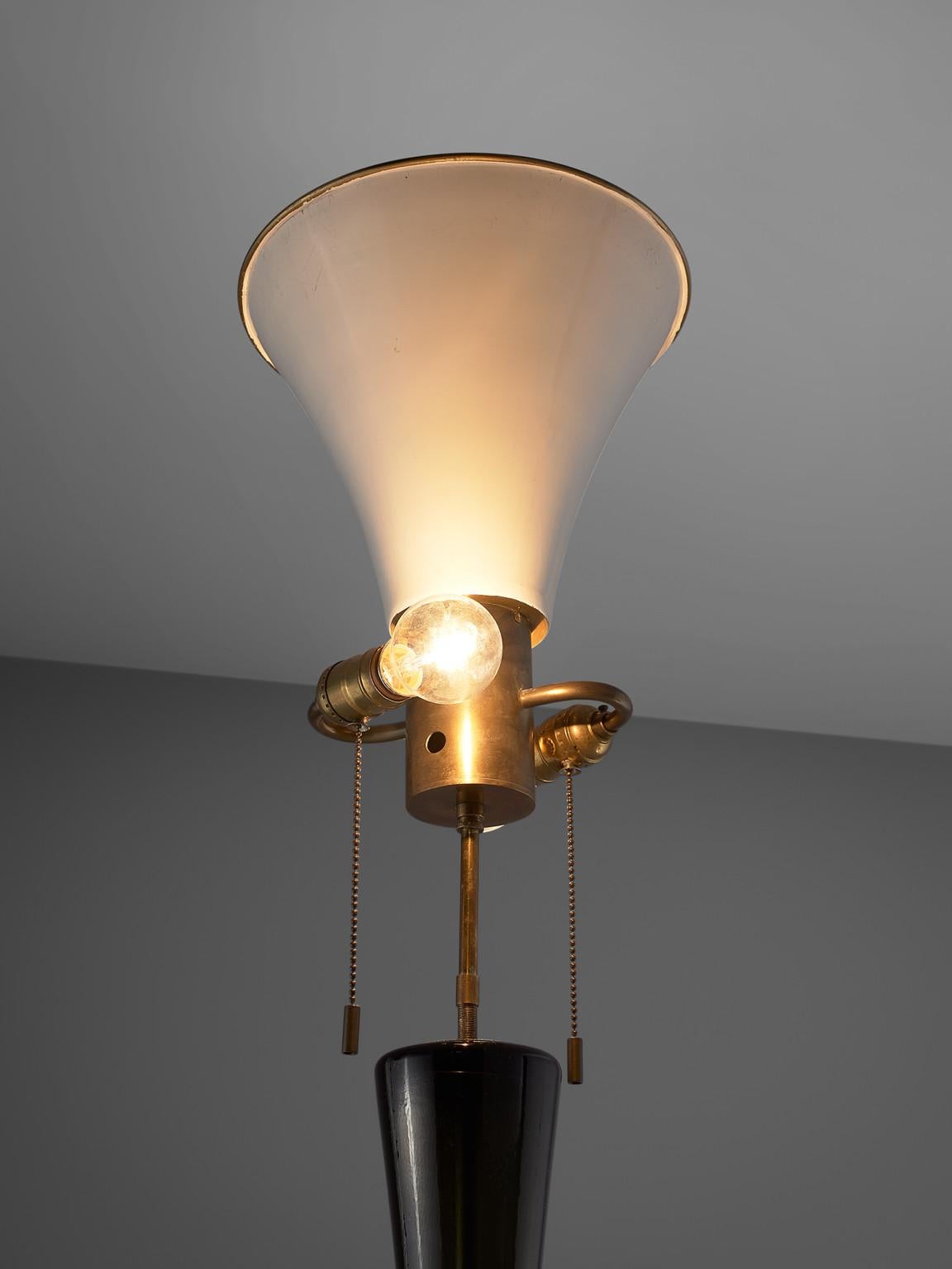 Mid-Century Modern Fulvio Bianconi Two-Tone Floor Lamp of Murano Glass