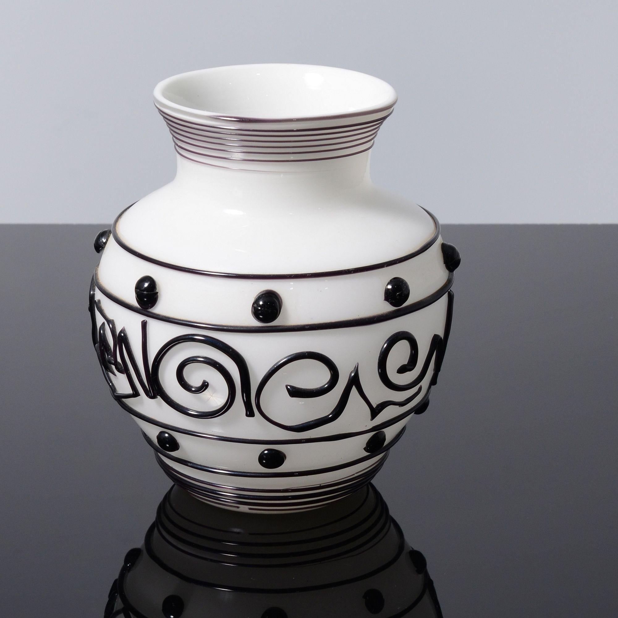 Vetro soffiato Vaso di Fulvio Bianconi, Murano in vendita