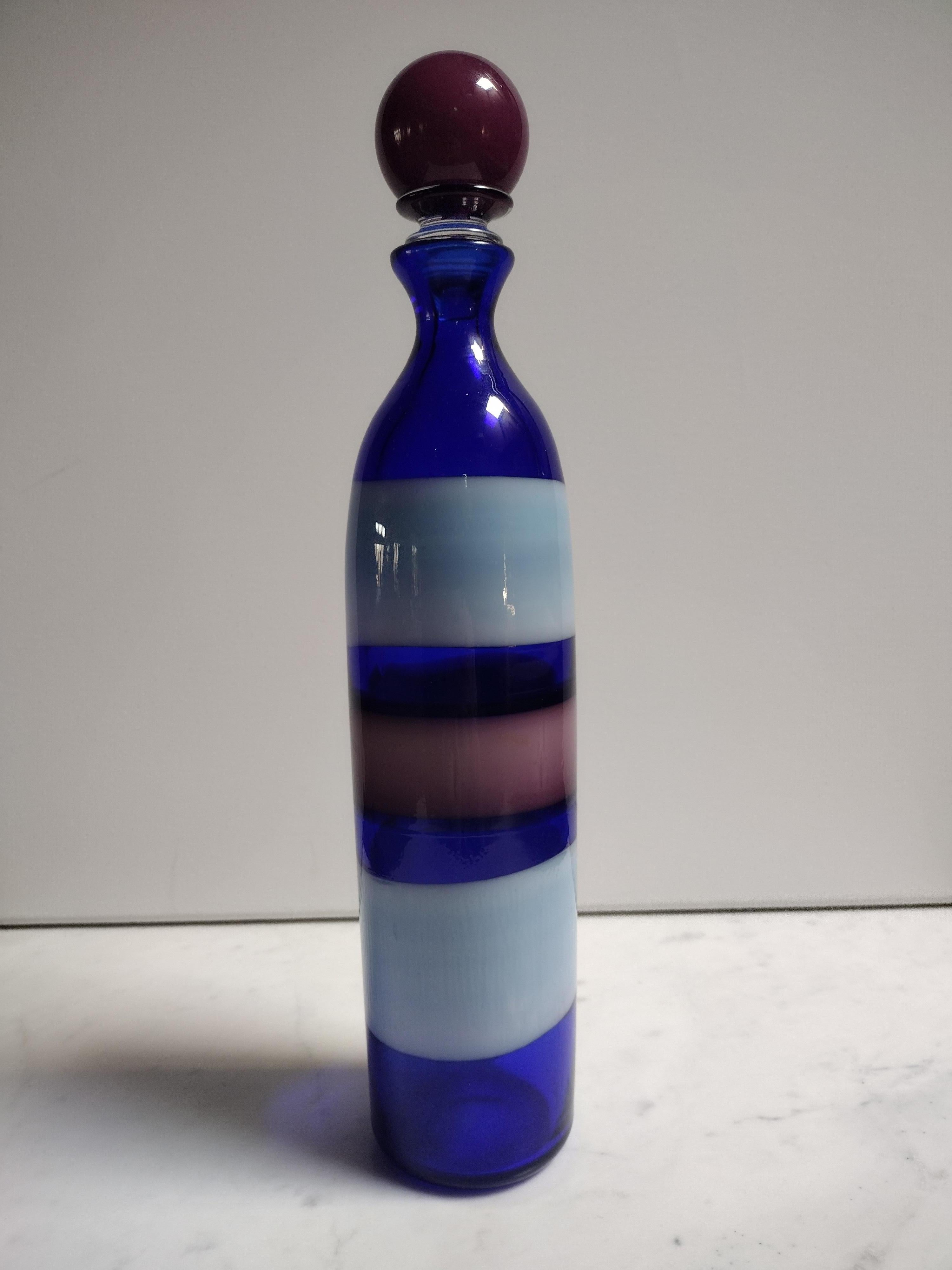 italien Fulvio Bianconi Venini A Fasce Orizzontali vase avec bouchon modèle 4581 en vente