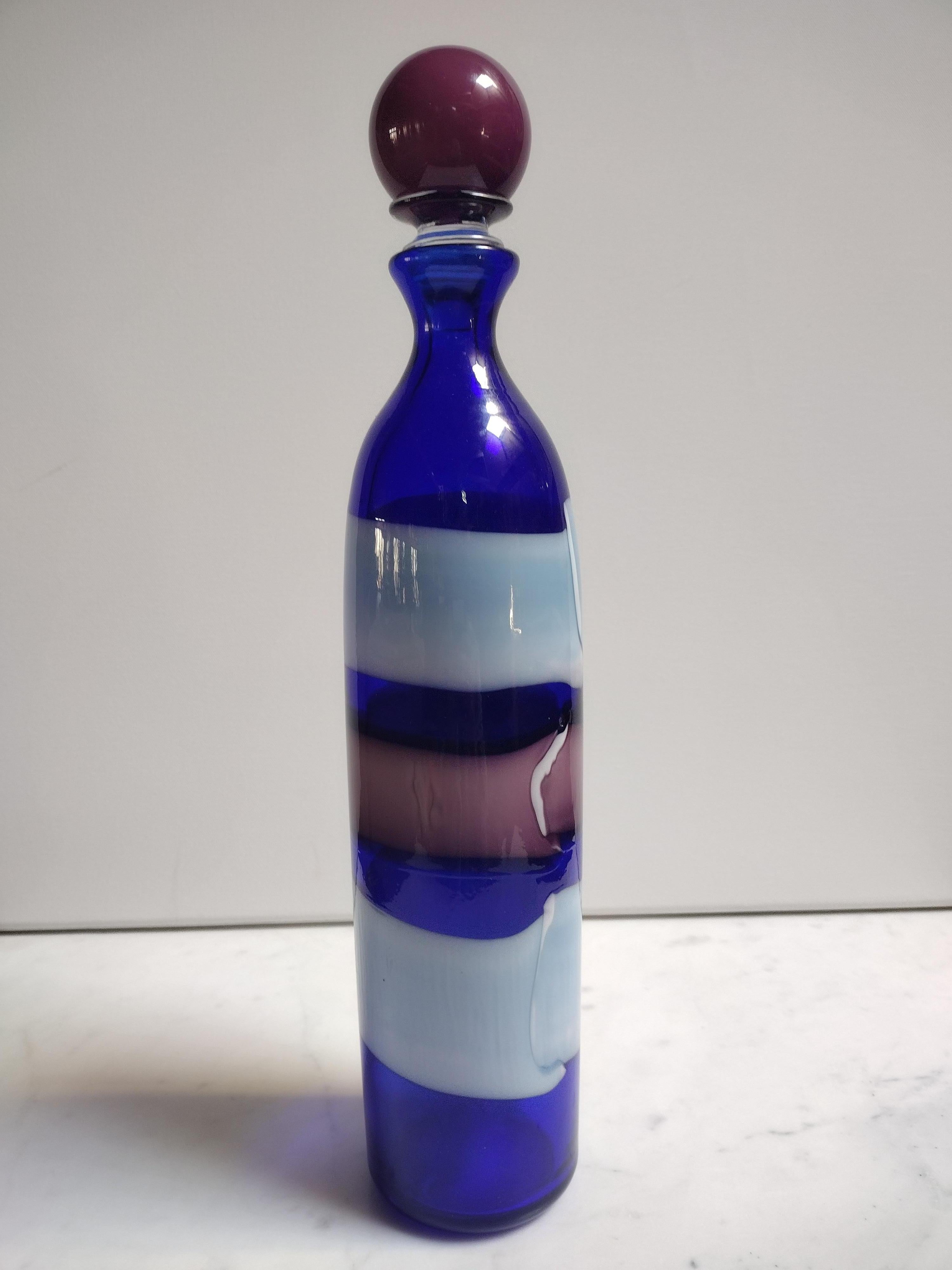 Fulvio Bianconi Venini A Fasce Orizzontali vase avec bouchon modèle 4581 Bon état - En vente à Palm Beach, FL