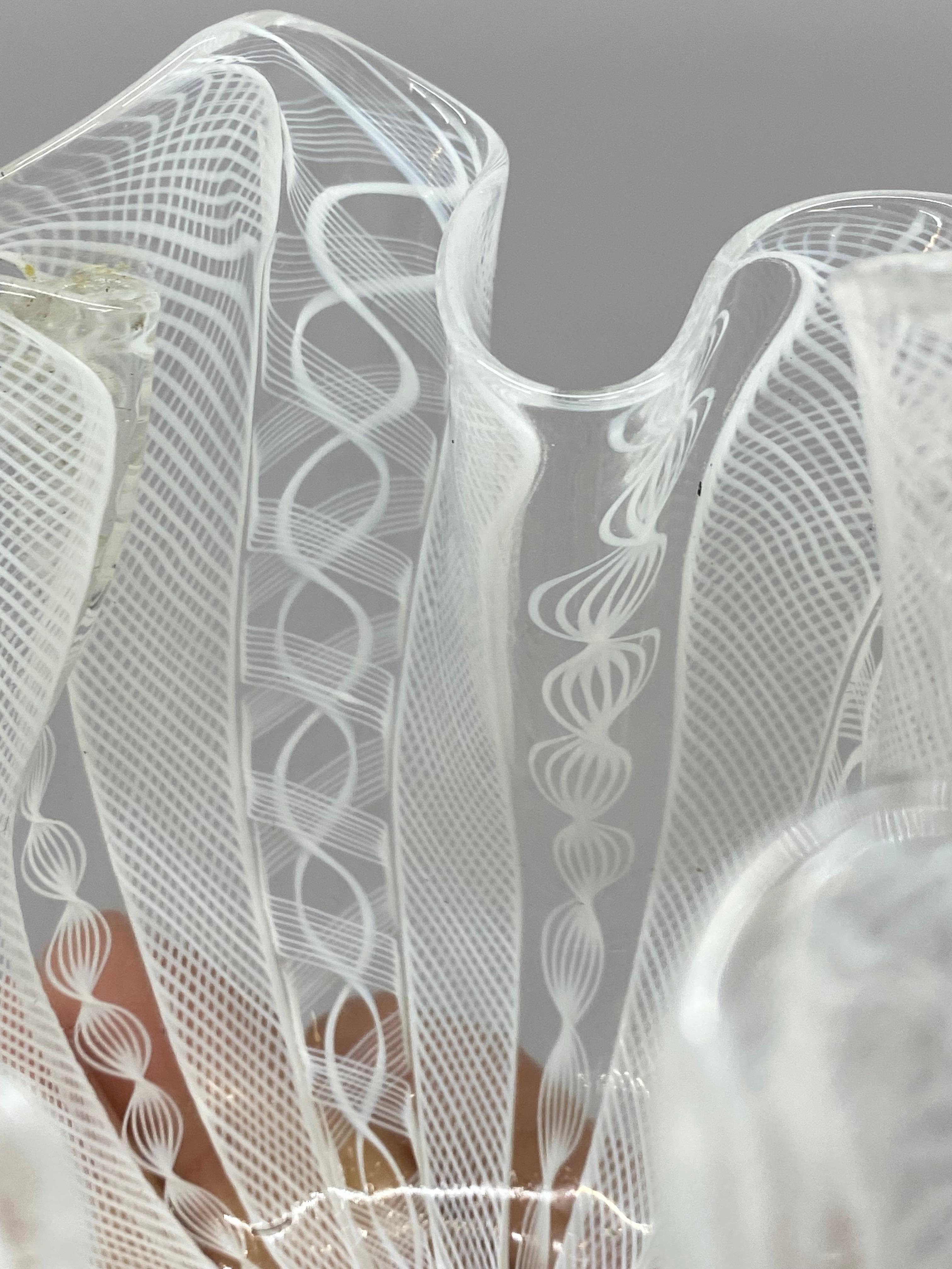 Vase Fulvio Bianconi Venini Zanfirico Latticino Fazzoletto en vente 1