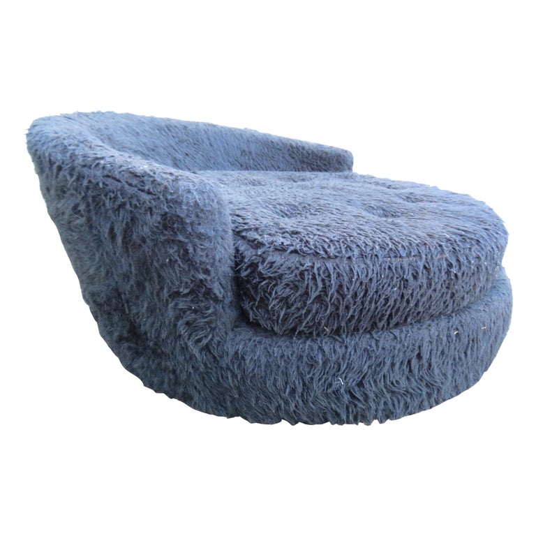 Fun Adrian Pearsall Oversized Circular Chaise Lounge Chair Mid
