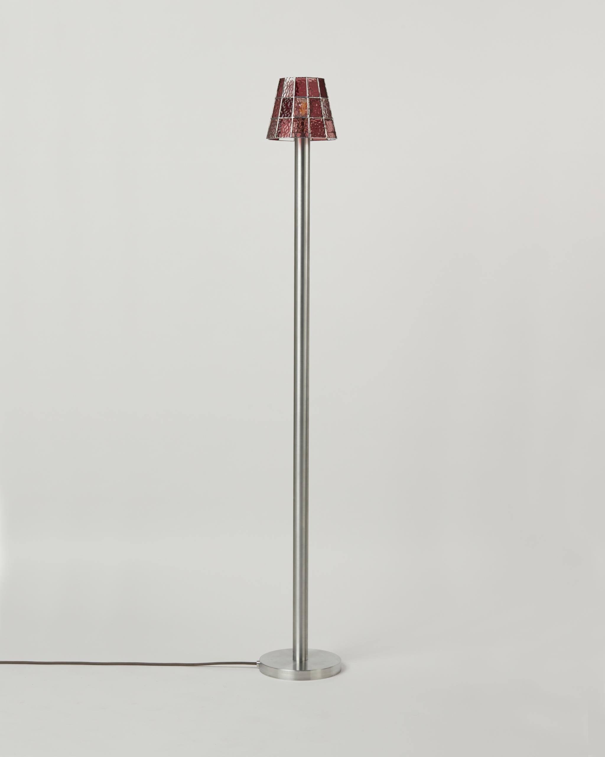 Lampadaire en verre teinté Fun Guy de Frangere Studio Neuf - En vente à Brooklyn, NY