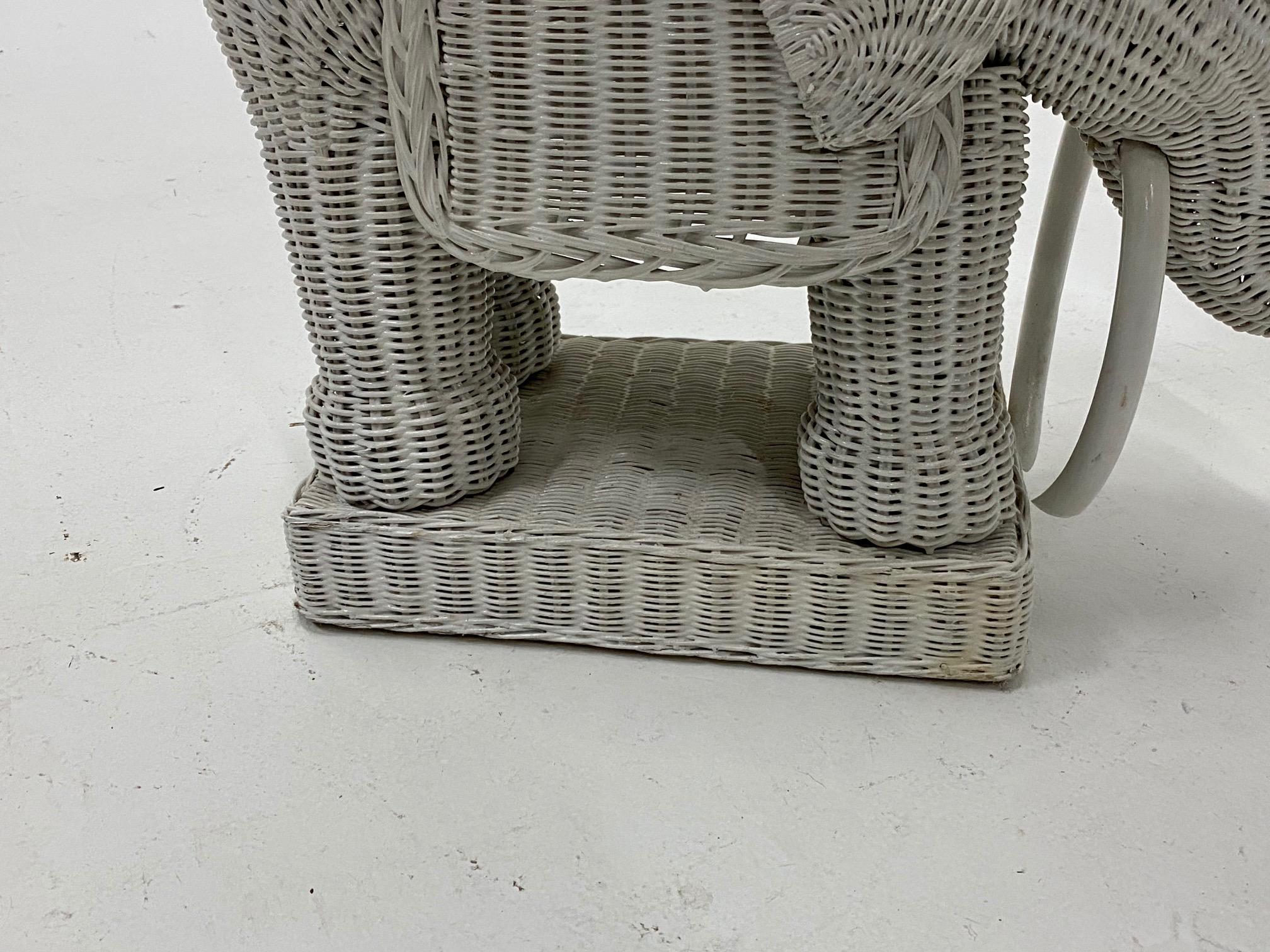 Mid-20th Century Fun Vintage Wicker and Rattan Elephant End Table