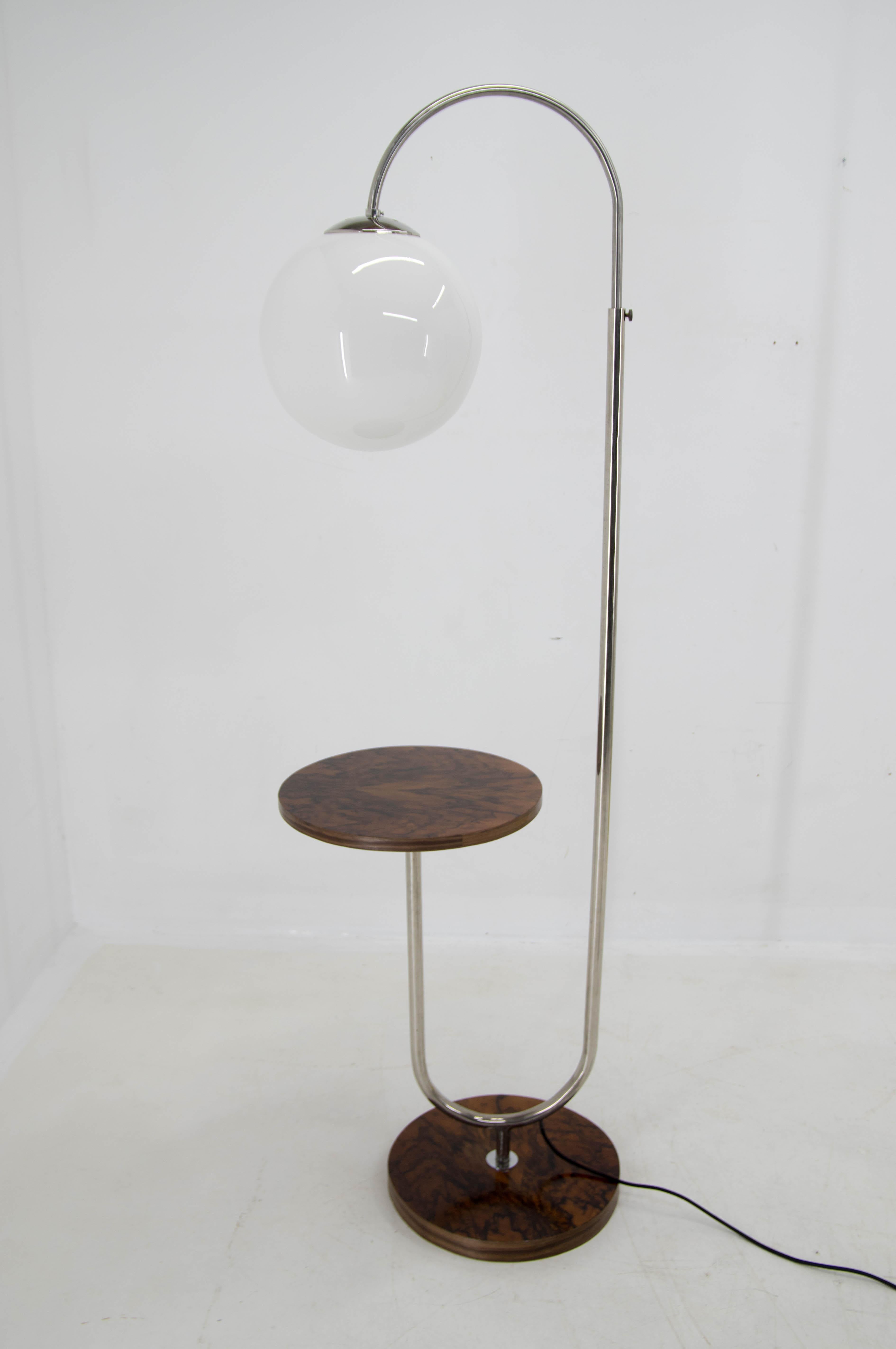 Functiionalist Floor Lamp with Adjustable Height , 1930s, Restored 4