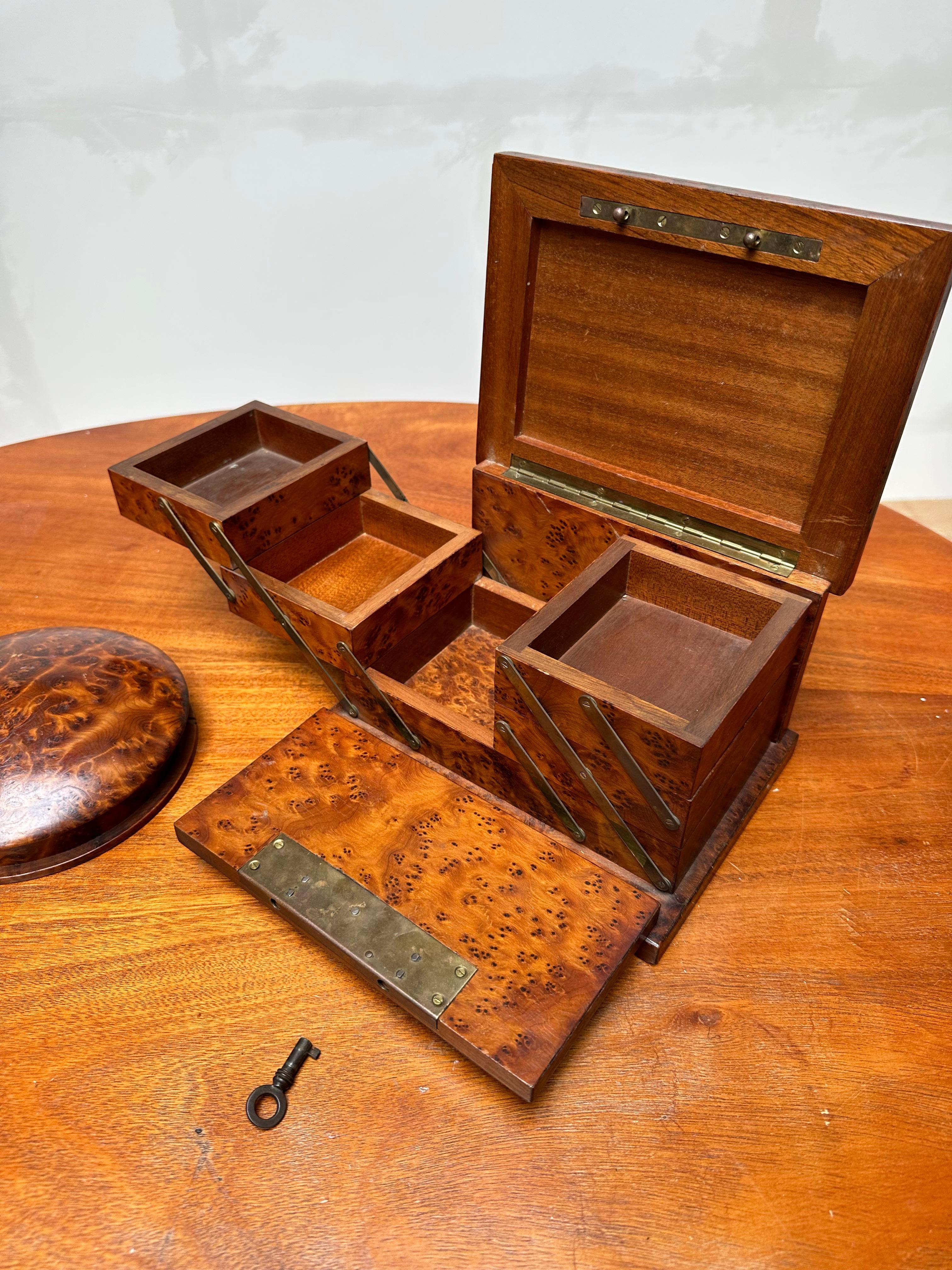 Functional and Stylish Burl / Burr Wood Foldable Jewelry Casket with Round Box 3