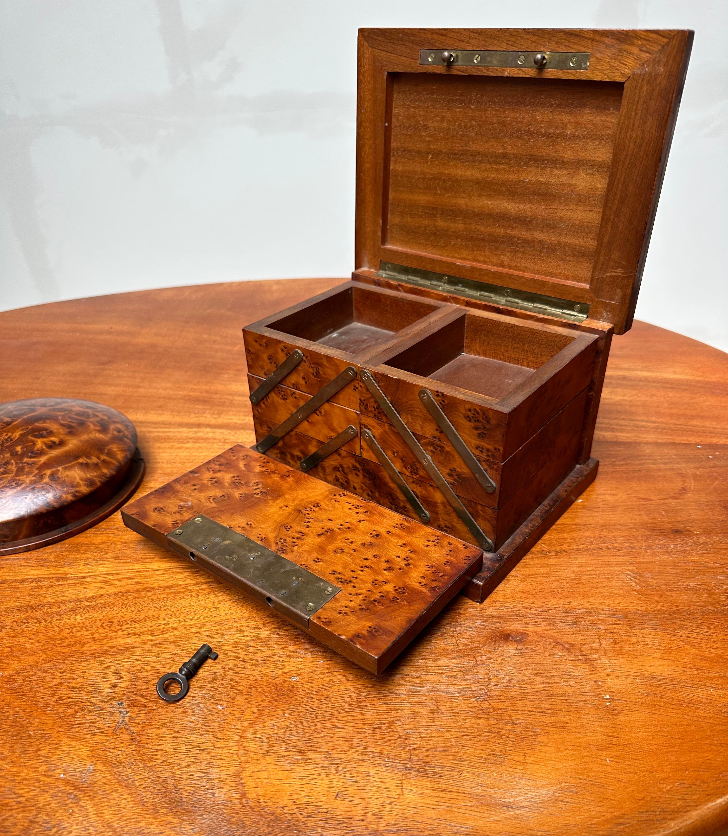 20th Century Functional and Stylish Burl / Burr Wood Foldable Jewelry Casket with Round Box