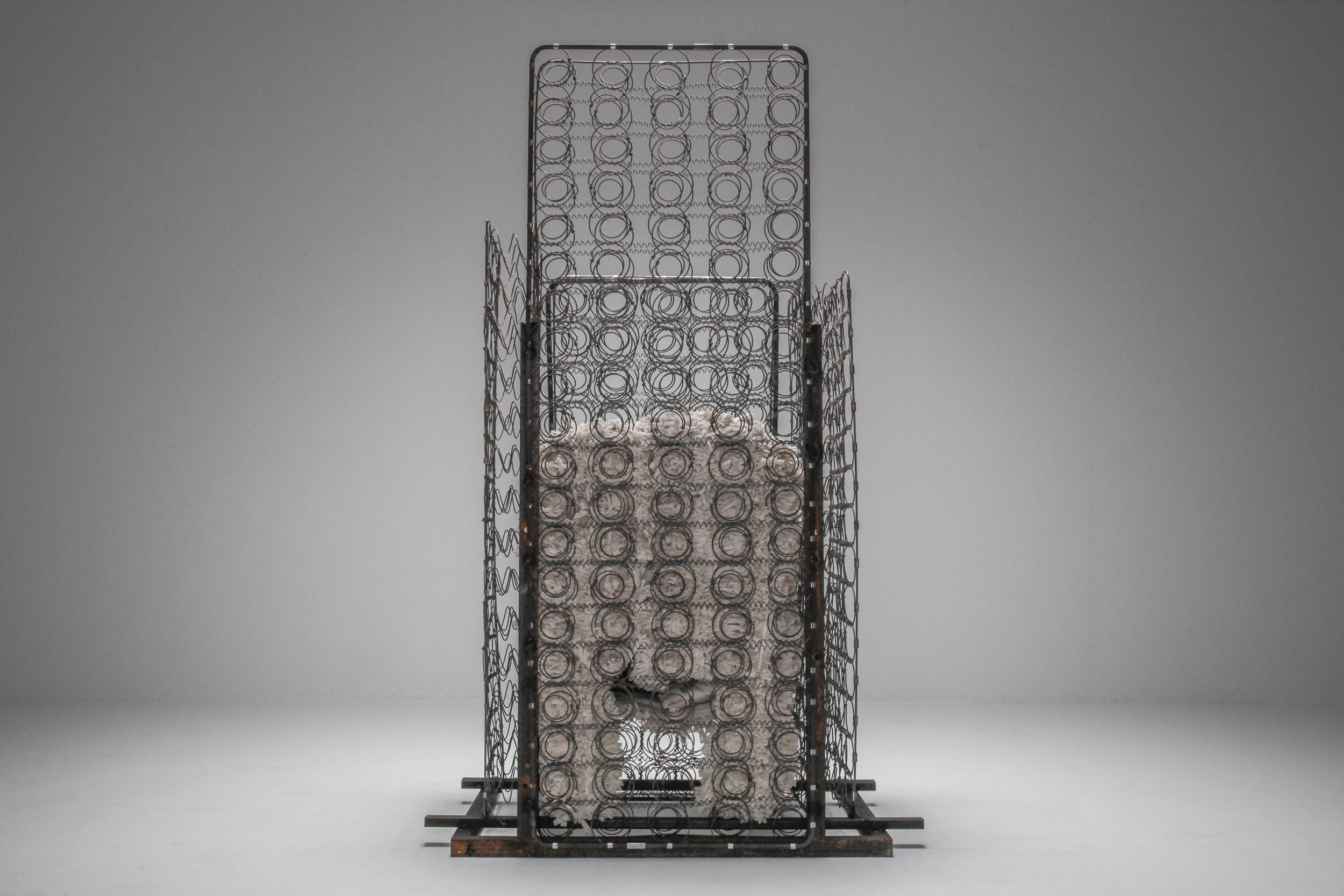 Style international Chaise d'art fonctionnelle / trône « Printemps-Été » de Lionel Jadot en vente