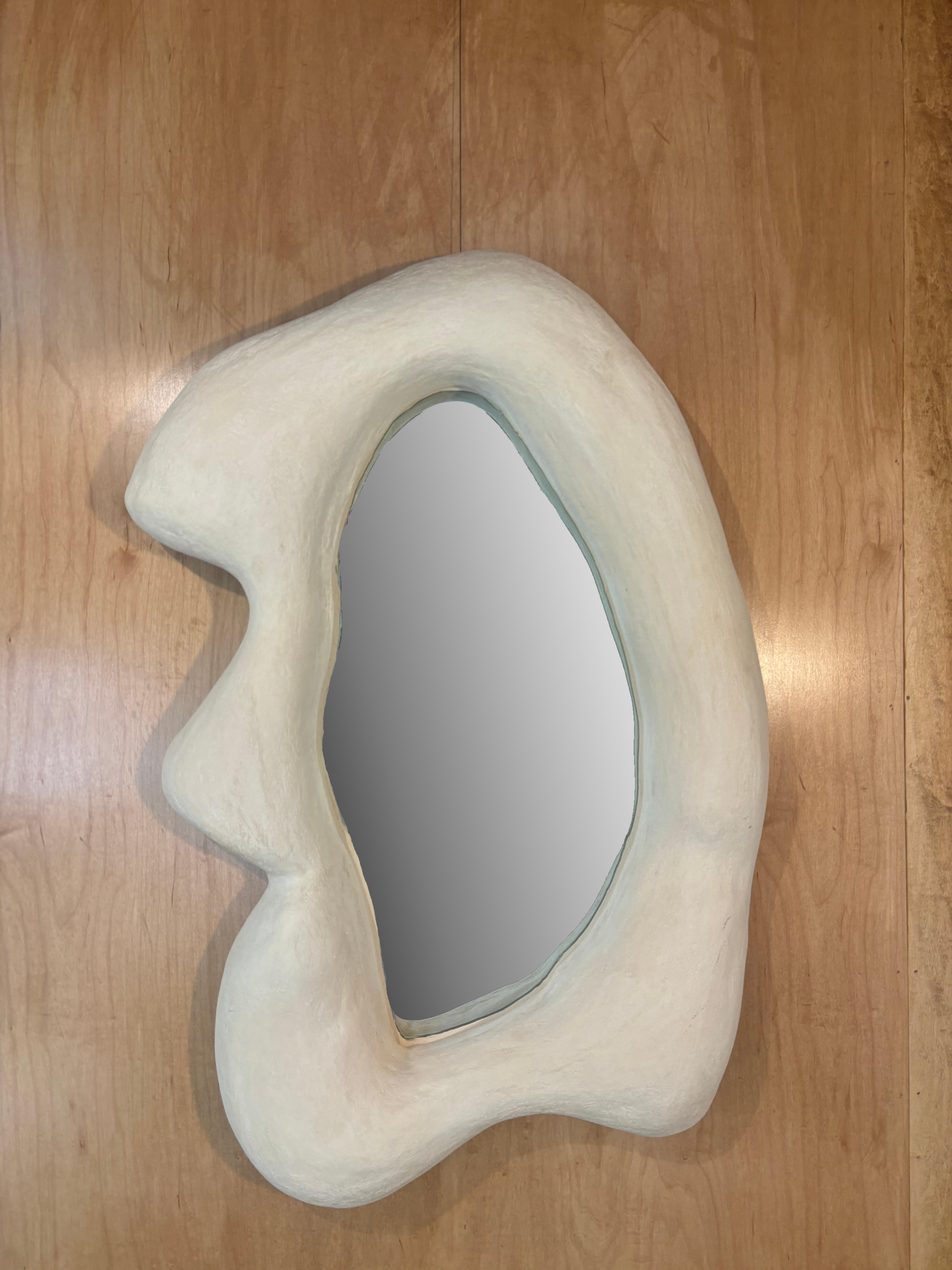 Americano Specchio da parete funzionale, scultura di Alexey Krupinin in vendita