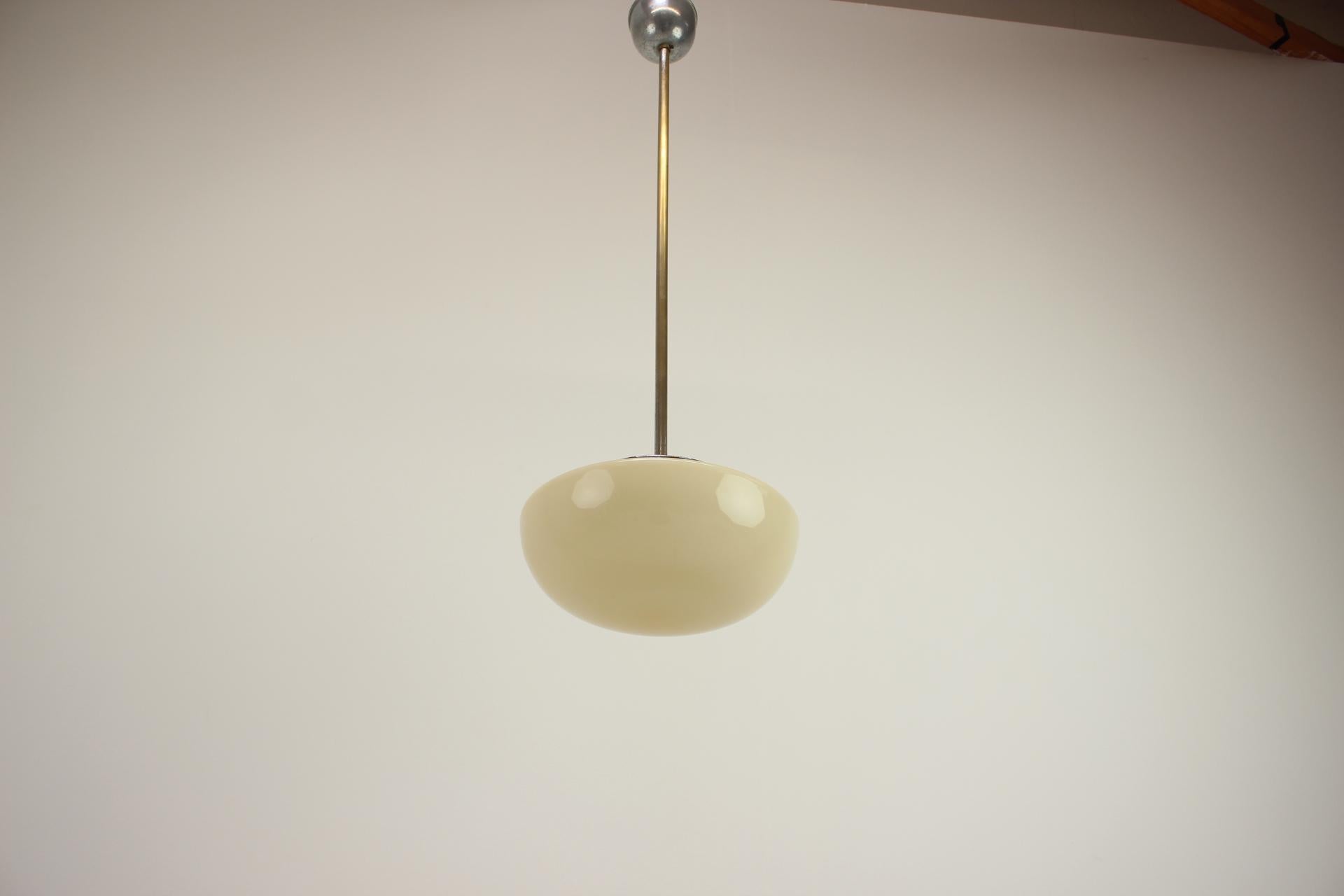 Functionalist / Art Deco Chandelier, 1930's, Czechoslovakia For Sale 4