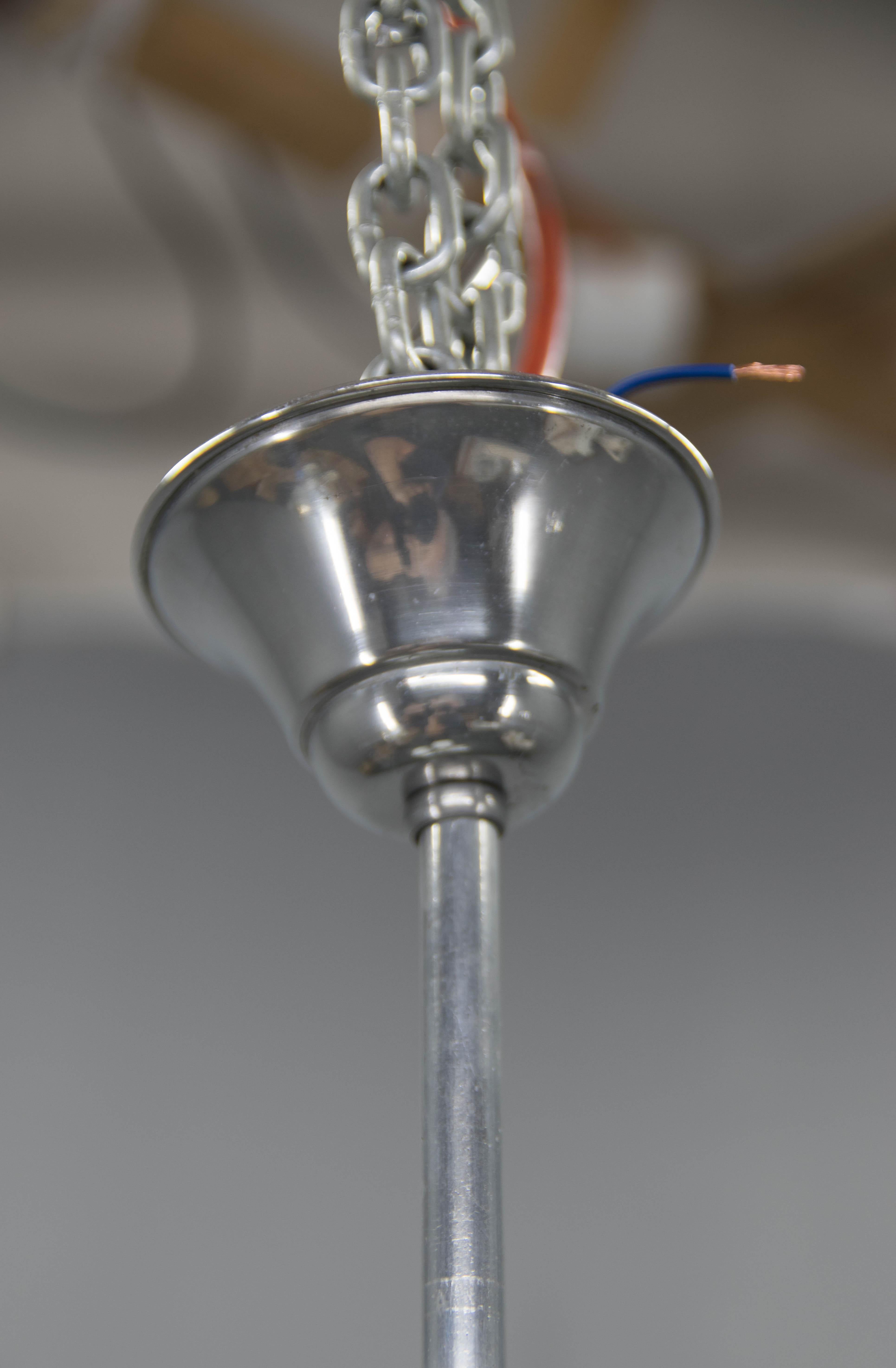 Funktionalistischer / Bauhaus-Kronleuchter, 1930er Jahre im Angebot 2