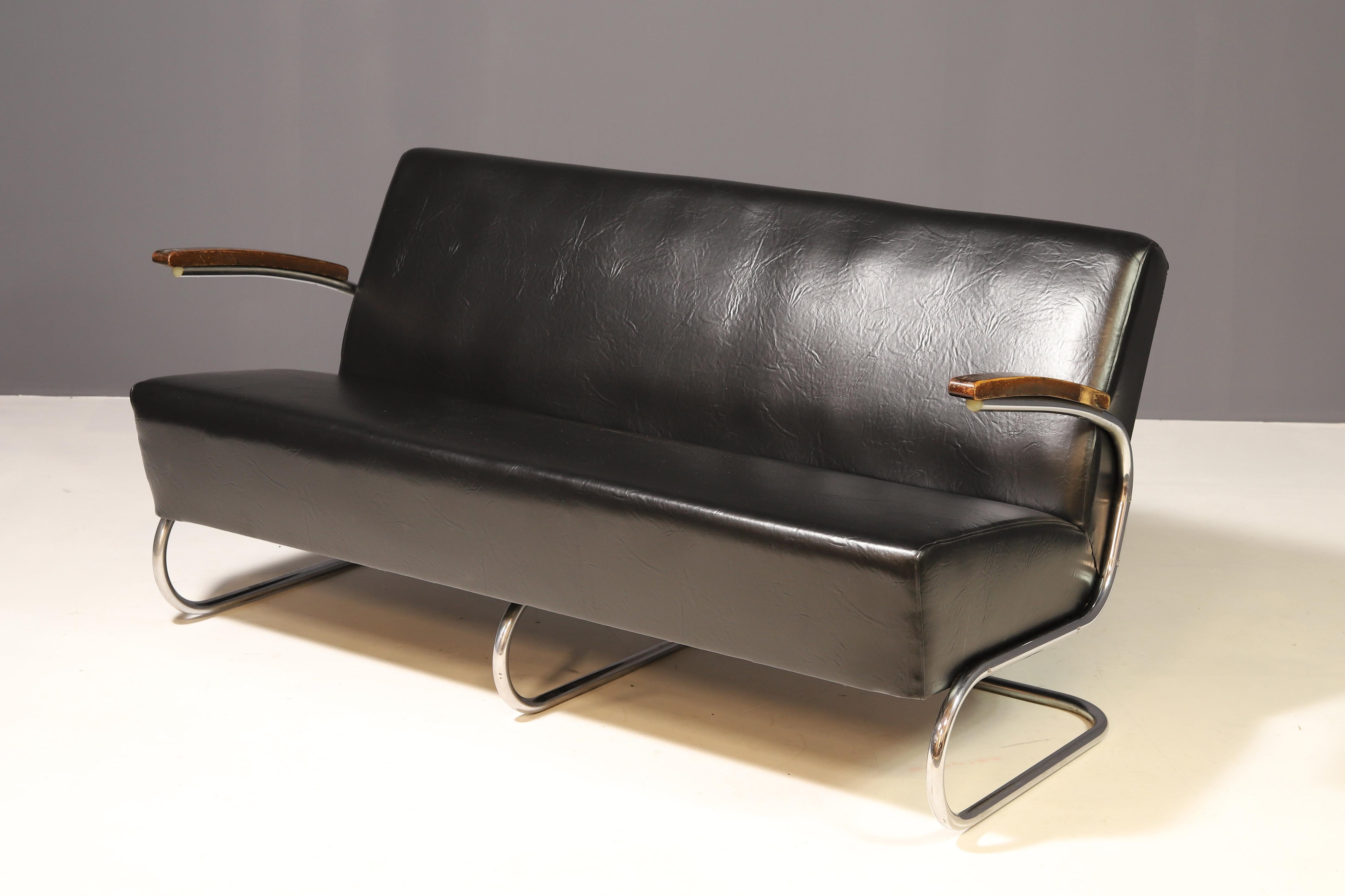 Sofá funcionalista Bauhaus  Kovona, 1930 Moderno de mediados de siglo en venta