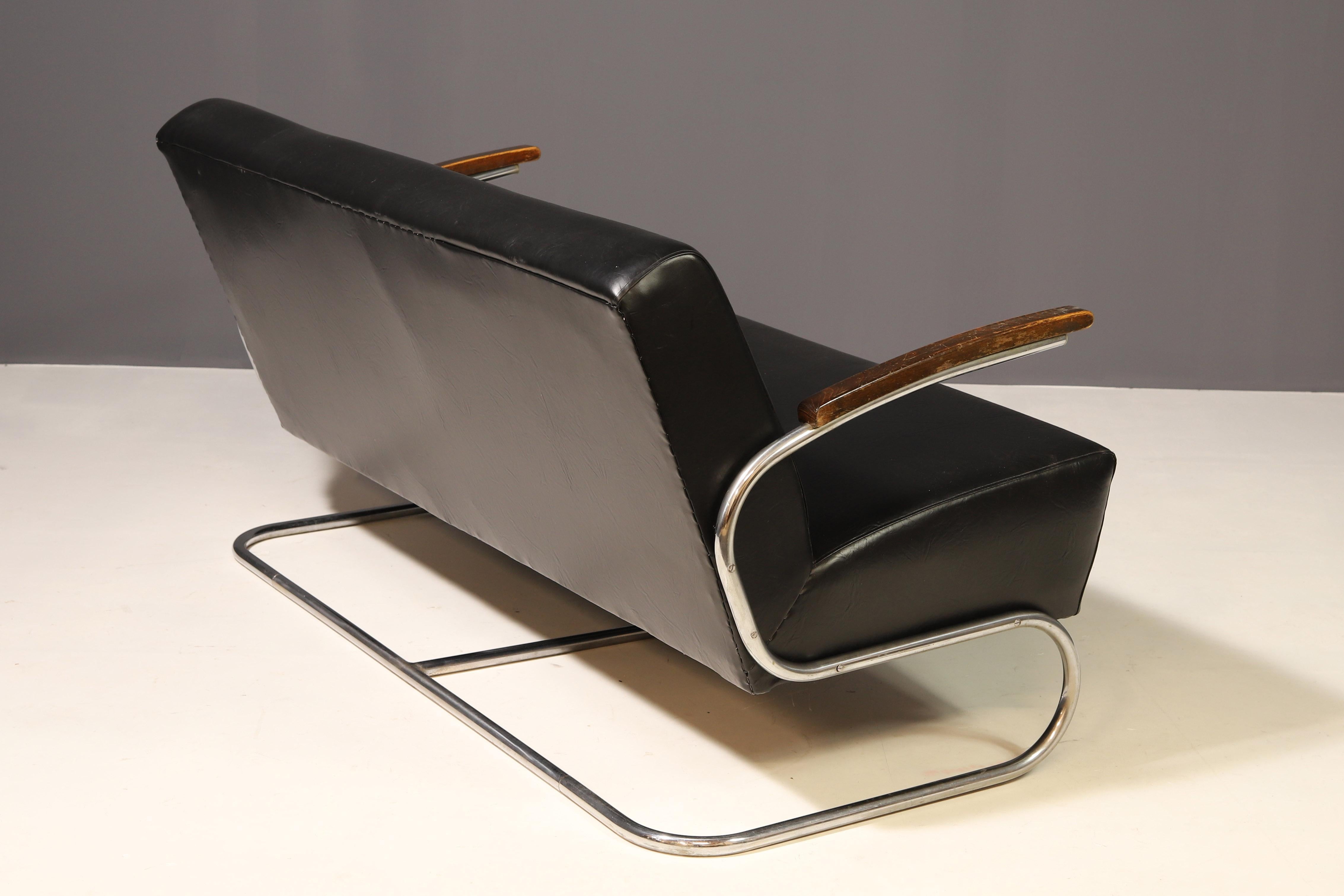 Sofá funcionalista Bauhaus  Kovona, 1930 Madera en venta