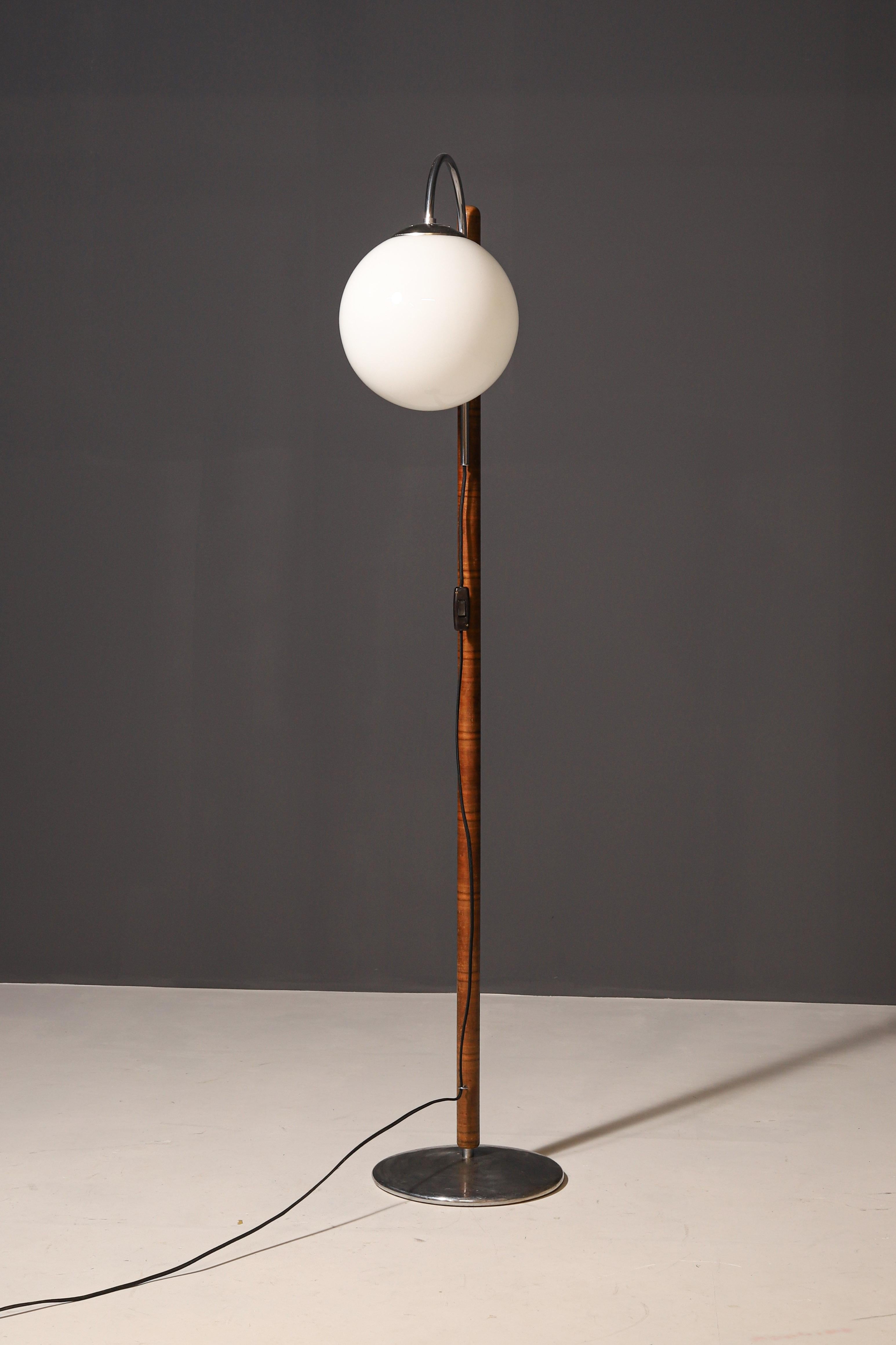 Art Deco Functionalist Floor Lamp  Jindřich Halabala, 1930 For Sale