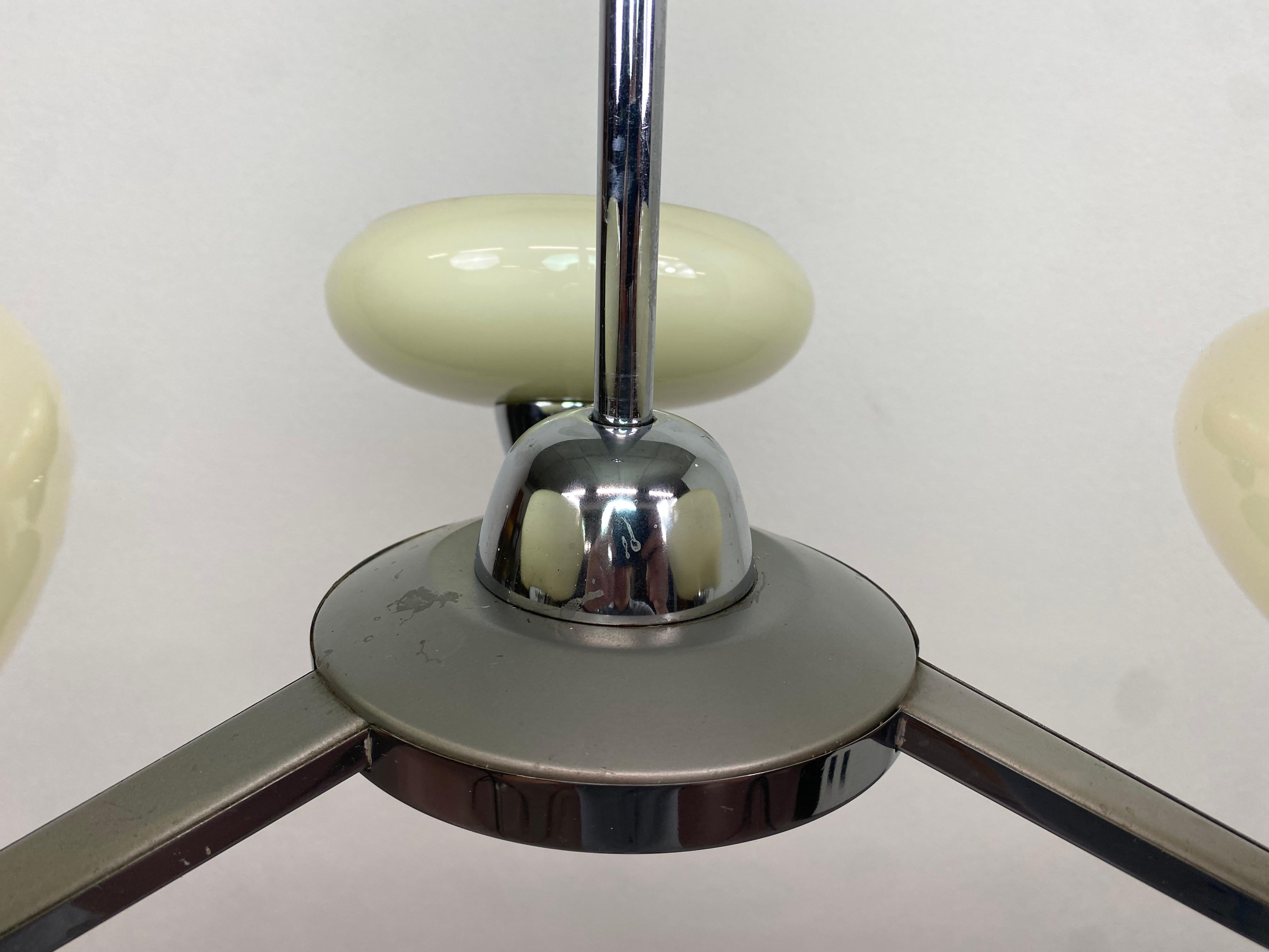 Mid-20th Century Functionalist hanging lamp For Sale