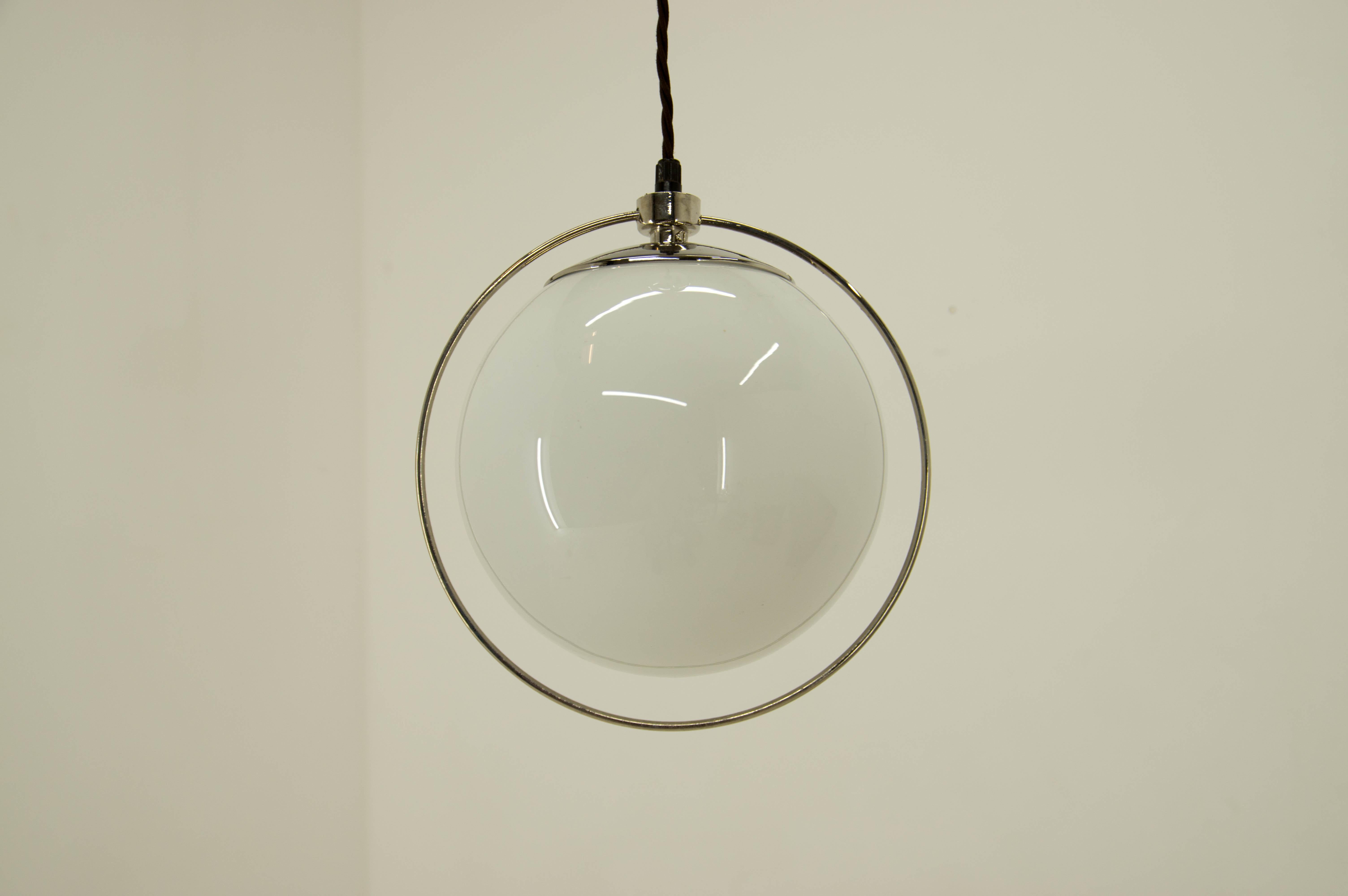 Mid-20th Century Functionalist or Bauhaus Height Adjustable Pendant, 1930s