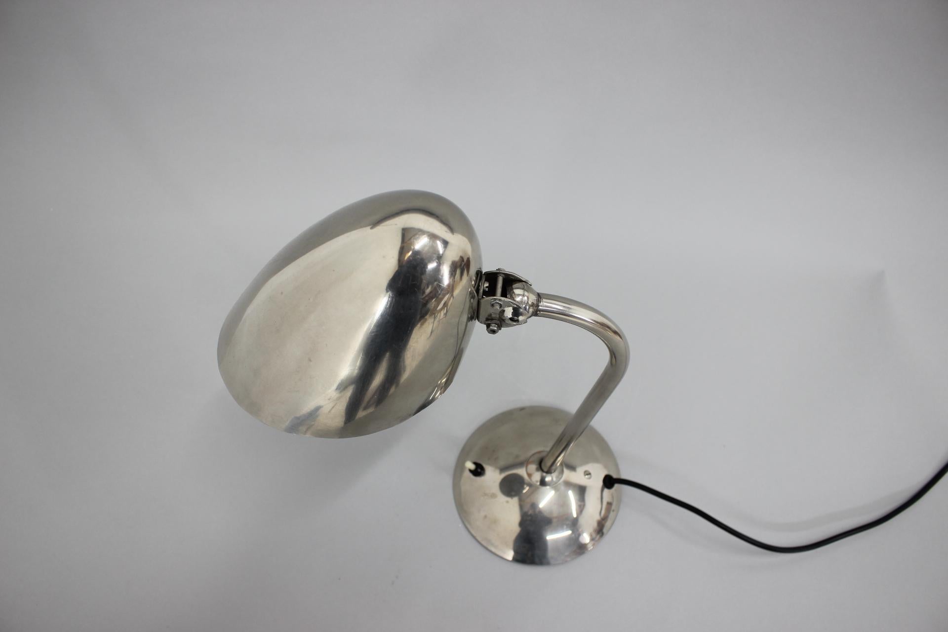 Functionalist Table Lamp, Czechoslovakia, 1930s In Good Condition For Sale In Praha, CZ