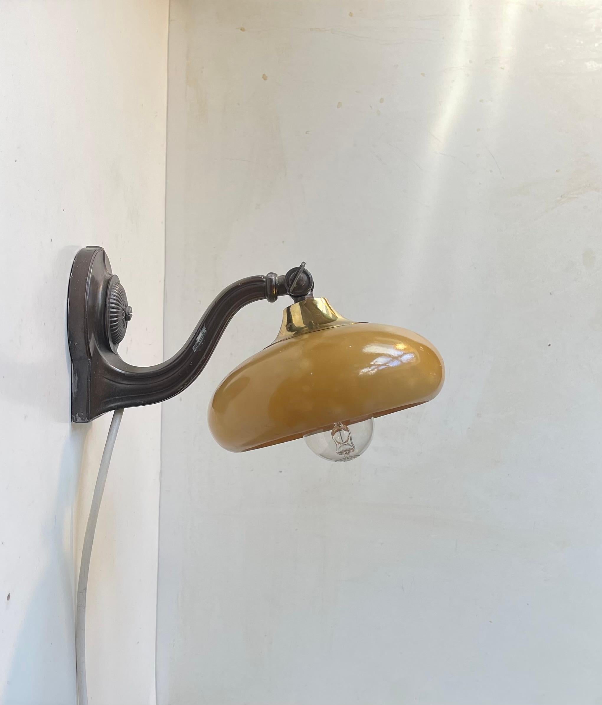 Functionalist Wall Lamp with Honey Alabaster Stone Shade, 1940s In Good Condition For Sale In Esbjerg, DK