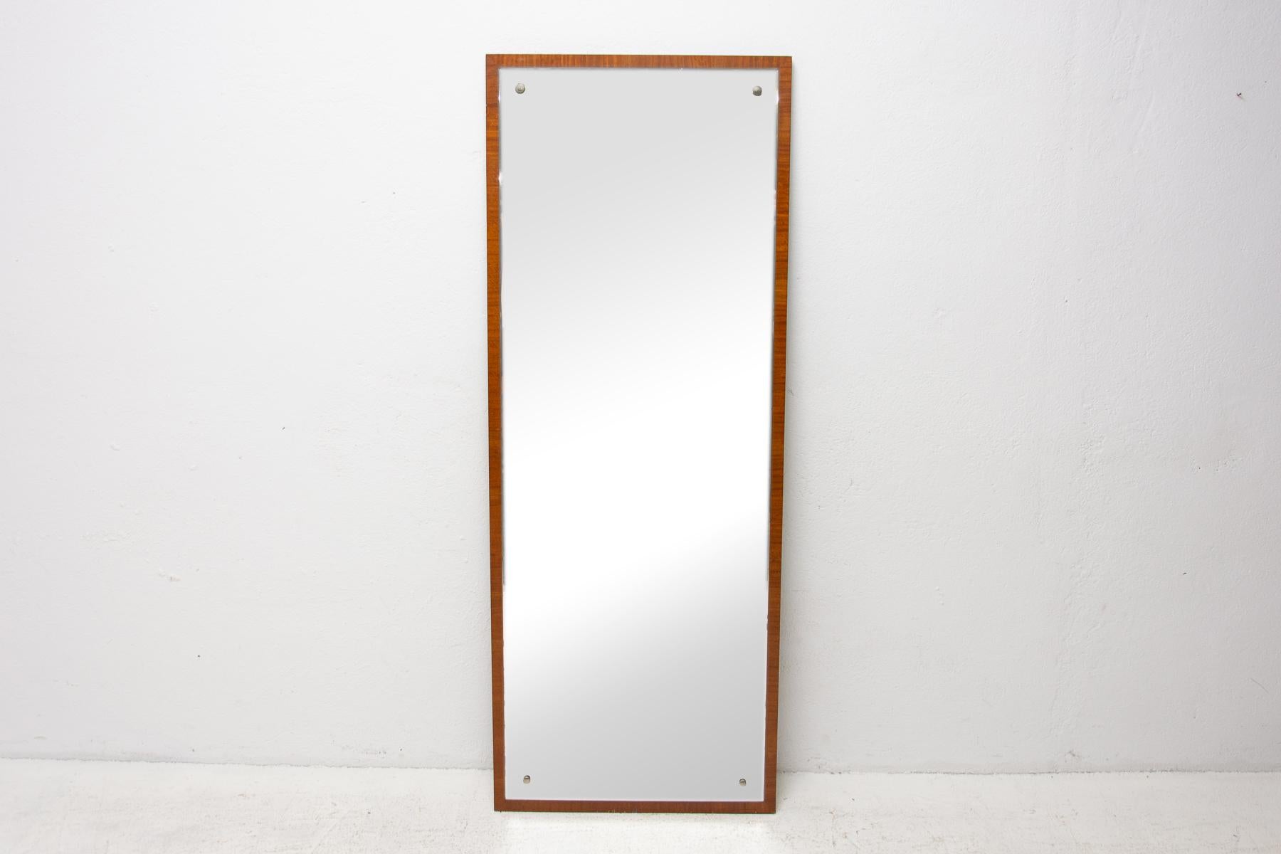Functionalist Wall Mirror, 1930´s, Czechoslovakia 3