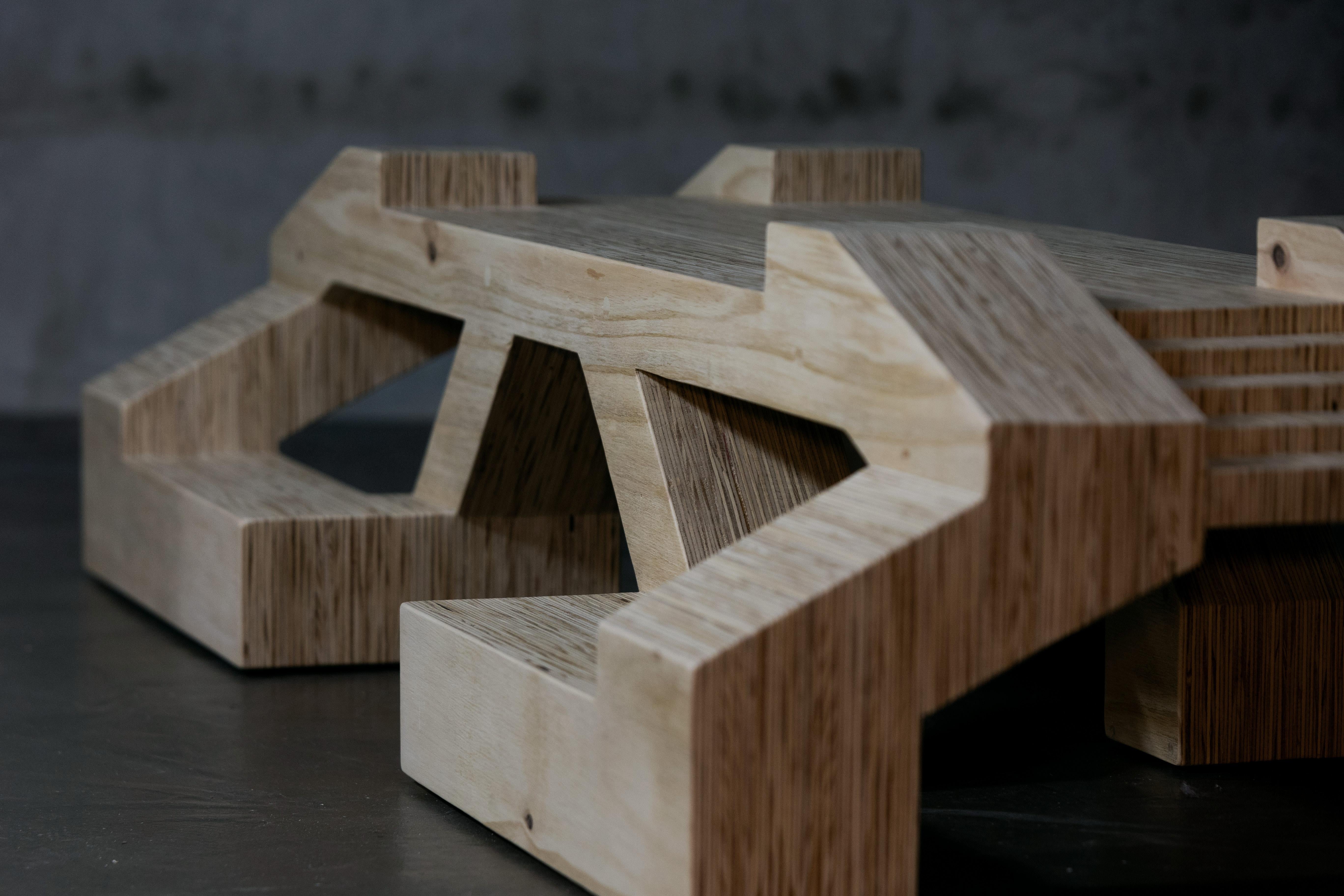 Mesa baja Fundamentos del Vacío by Lasanimas en Nuevo estado para la venta en Geneve, CH
