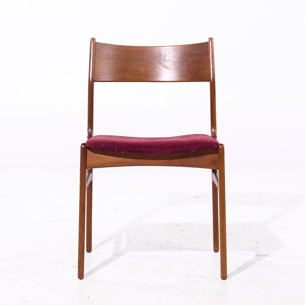 Funder-Schmidt & Madsen Dänische Teakholz-Esszimmerstühle aus der Mitte des Jahrhunderts - 6er-Set (Ende des 20. Jahrhunderts) im Angebot