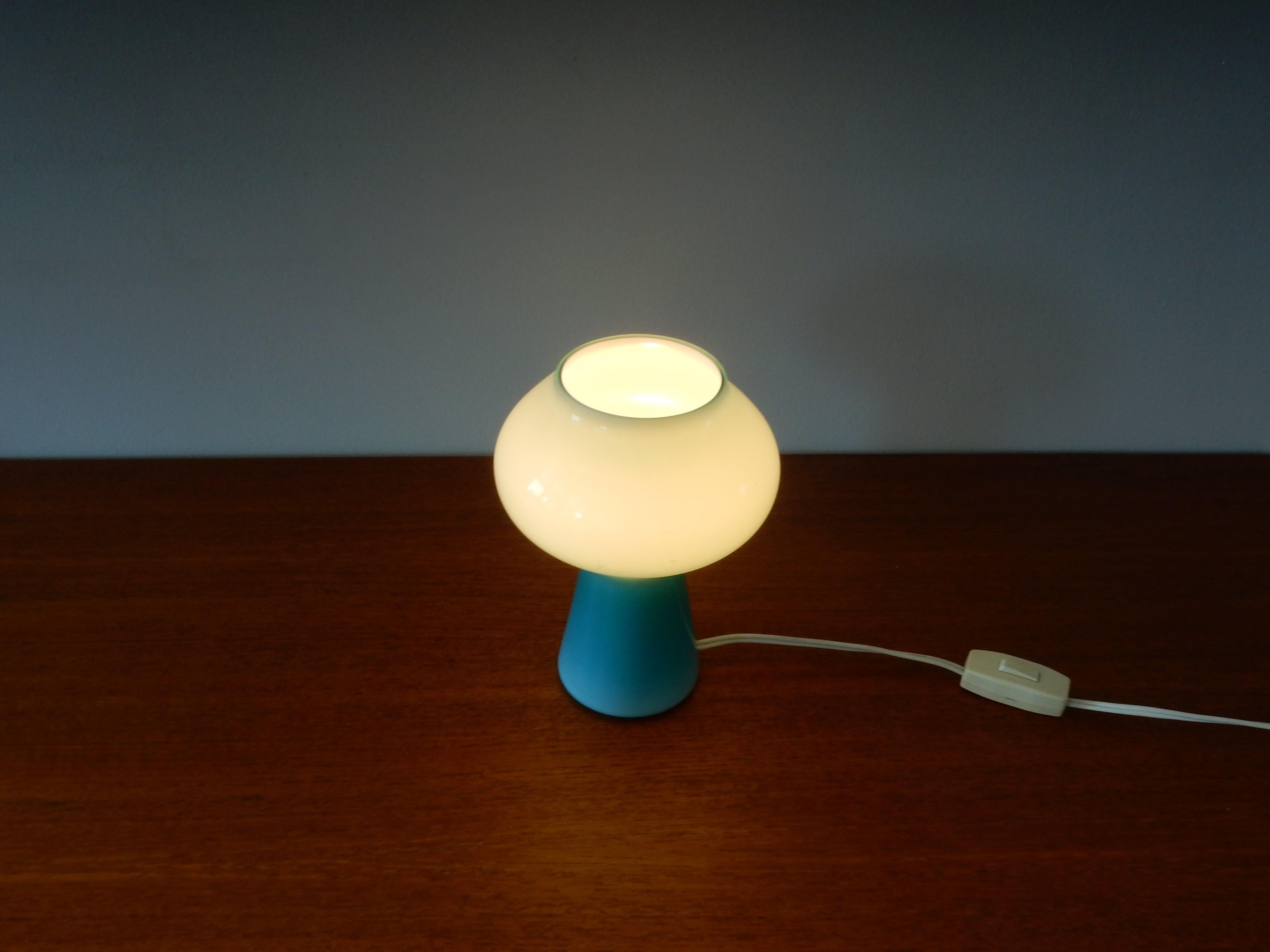 Milieu du XXe siècle Lampe de table en verre de Murano 'Fungo' par Massimo Vignelli pour Venini, Italie, années 1950 en vente