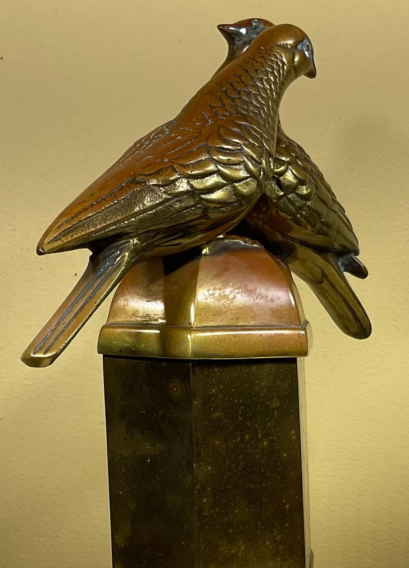 Beautiful novelty bronze box with lovely theme of two love bird.
Exquisite addition to any room.