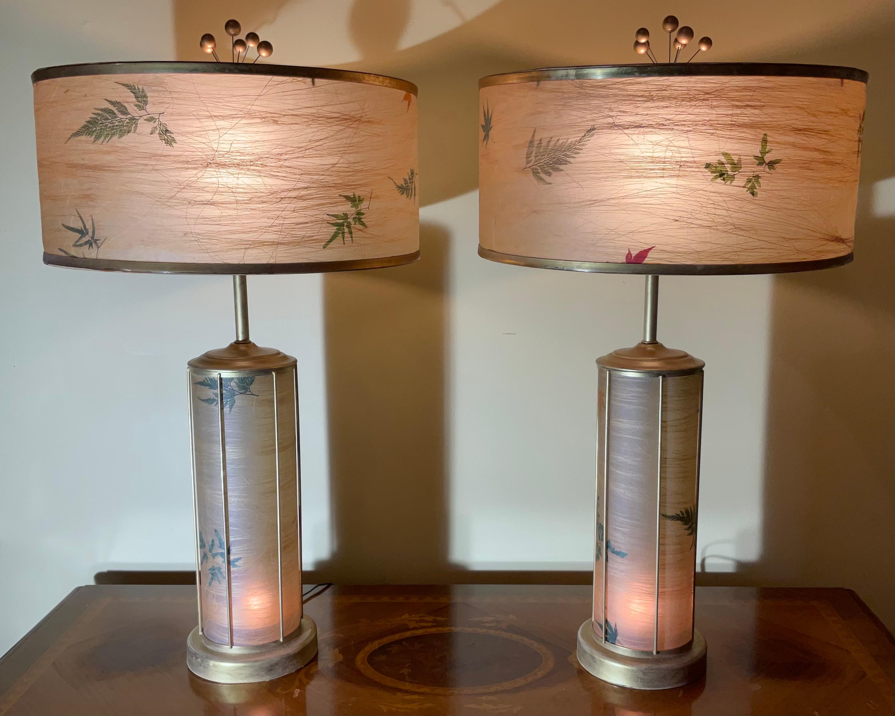 Funky Paar asiatisch inspirierte Mid-Century-Modern-Tischlampen – einzigartiges Design im Angebot 1