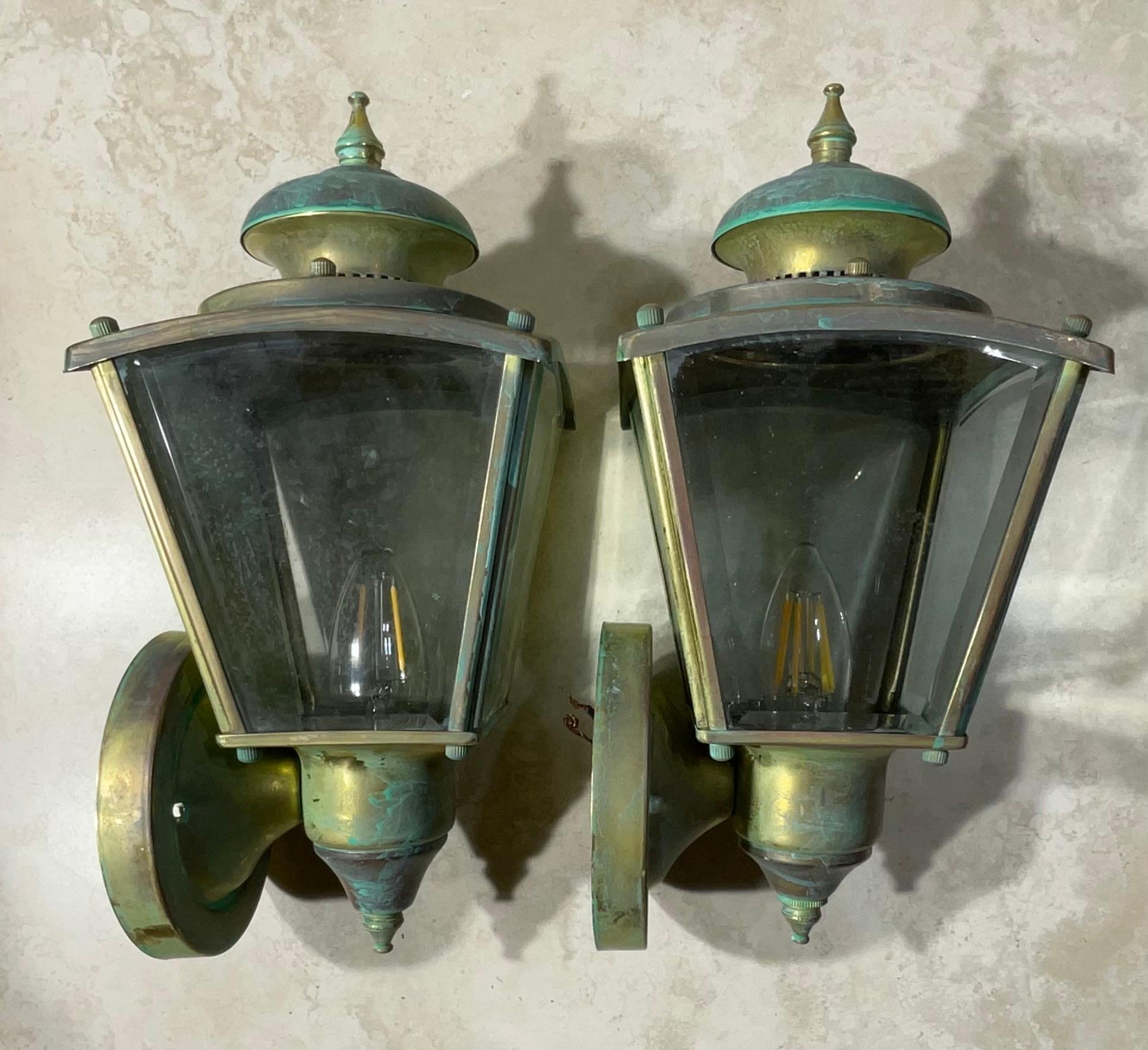 Funky Pair of Vintage Solid Brass Wall Lanterns 5”.75 x 5”.75 x 11”.75 High For Sale 5