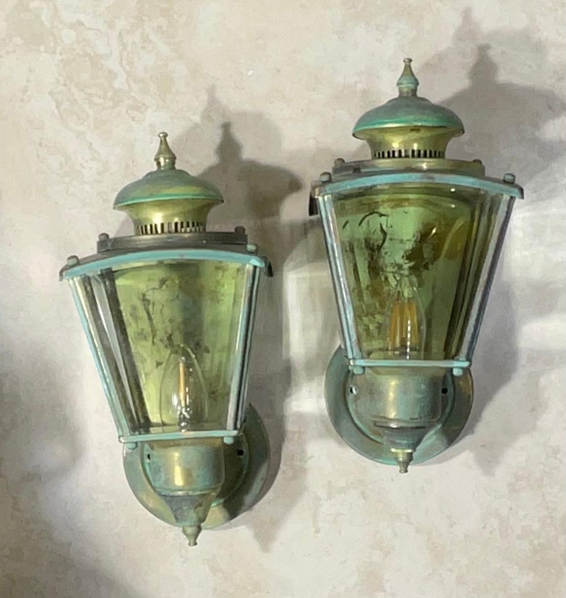 Funky Pair of Vintage Solid Brass Wall Lanterns 5”.75 x 5”.75 x 11”.75 High For Sale 8