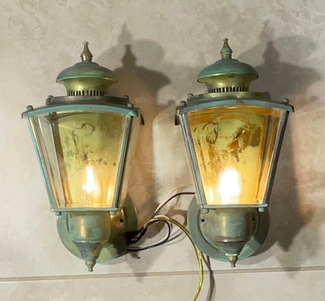 American Funky Pair of Vintage Solid Brass Wall Lanterns 5”.75 x 5”.75 x 11”.75 High For Sale