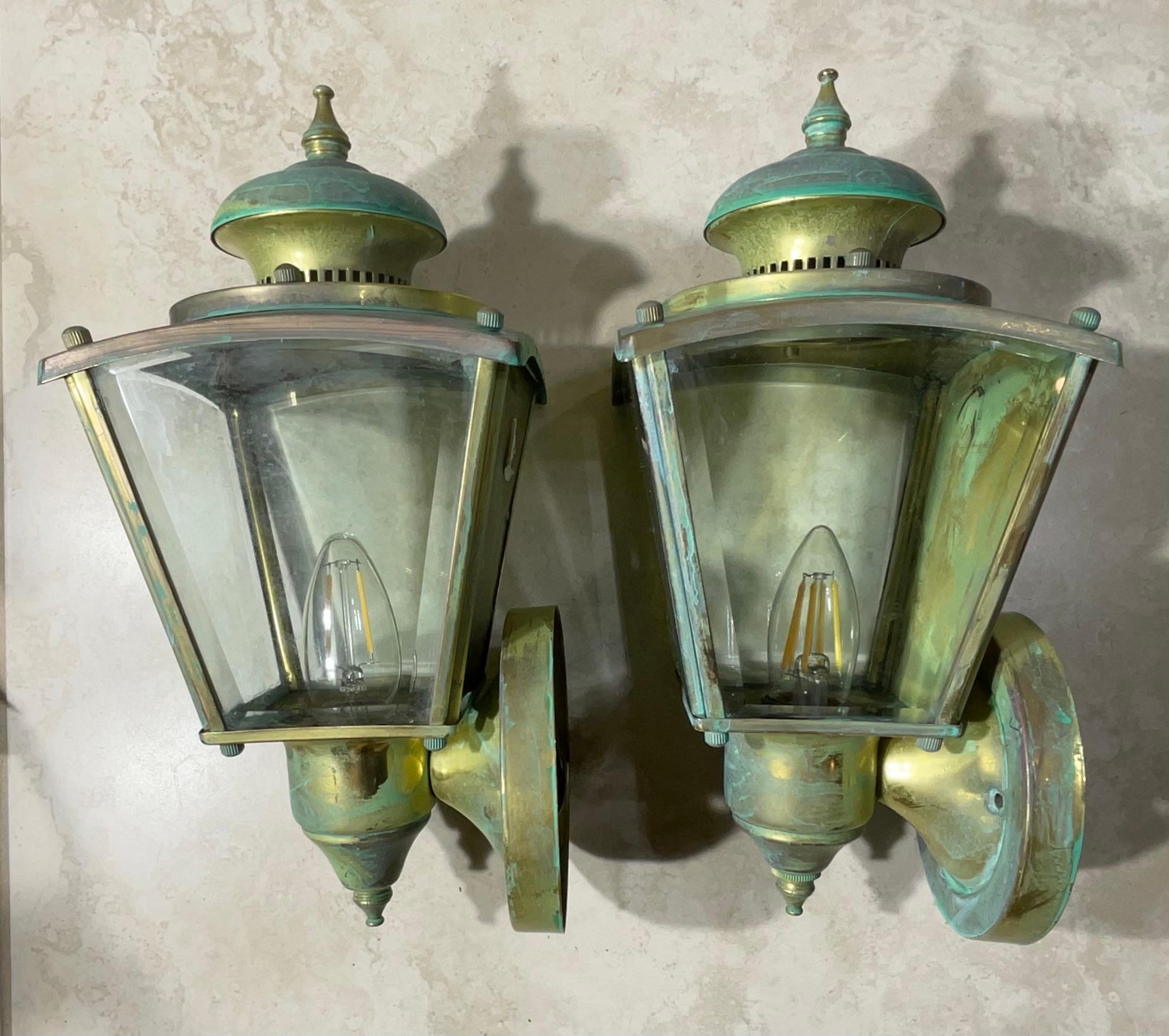 Funky Pair of Vintage Solid Brass Wall Lanterns 5”.75 x 5”.75 x 11”.75 High For Sale 3