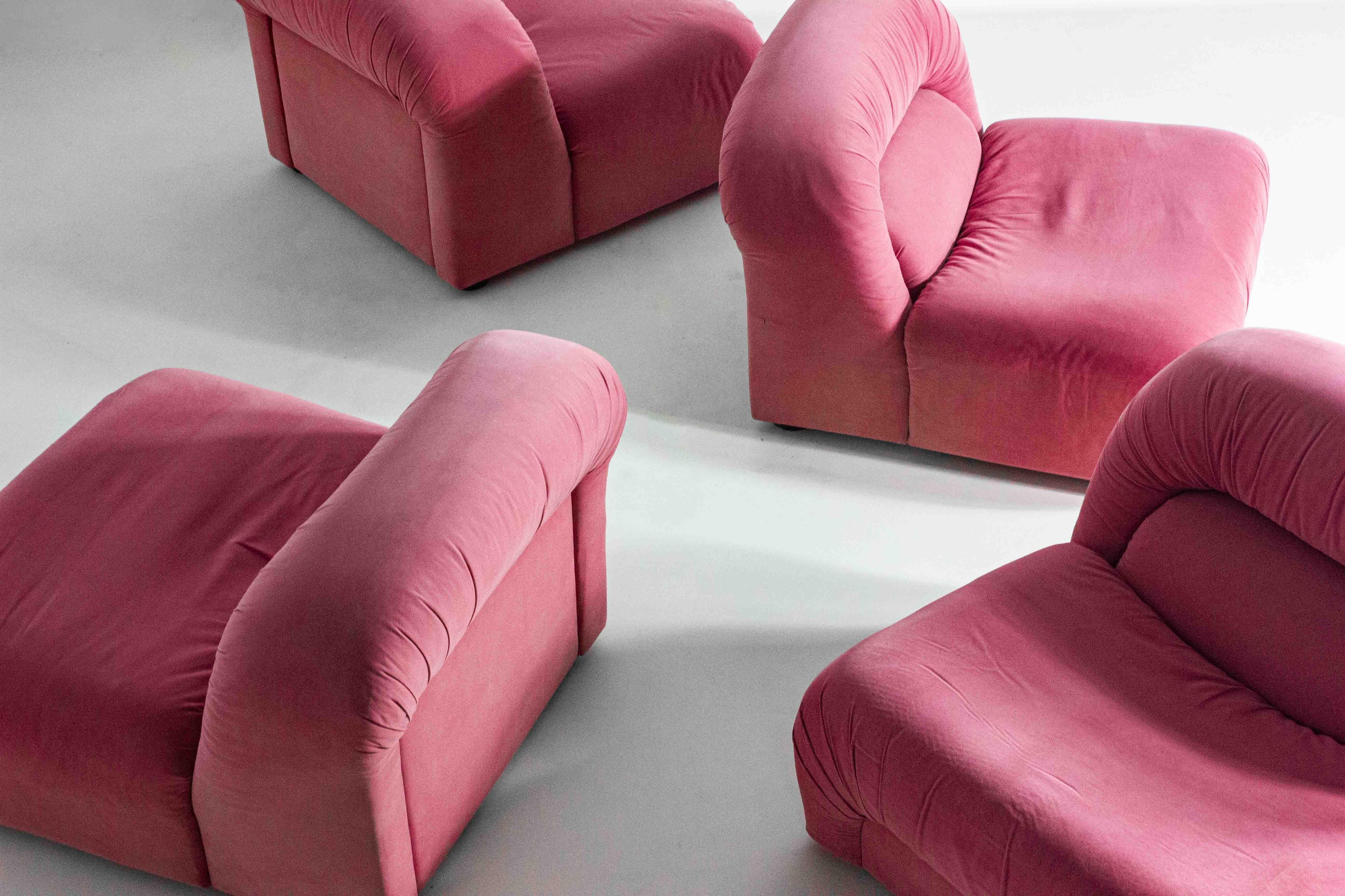 Funky pink modular sofa, Italy 1970s In Good Condition In Antwerpen, VAN