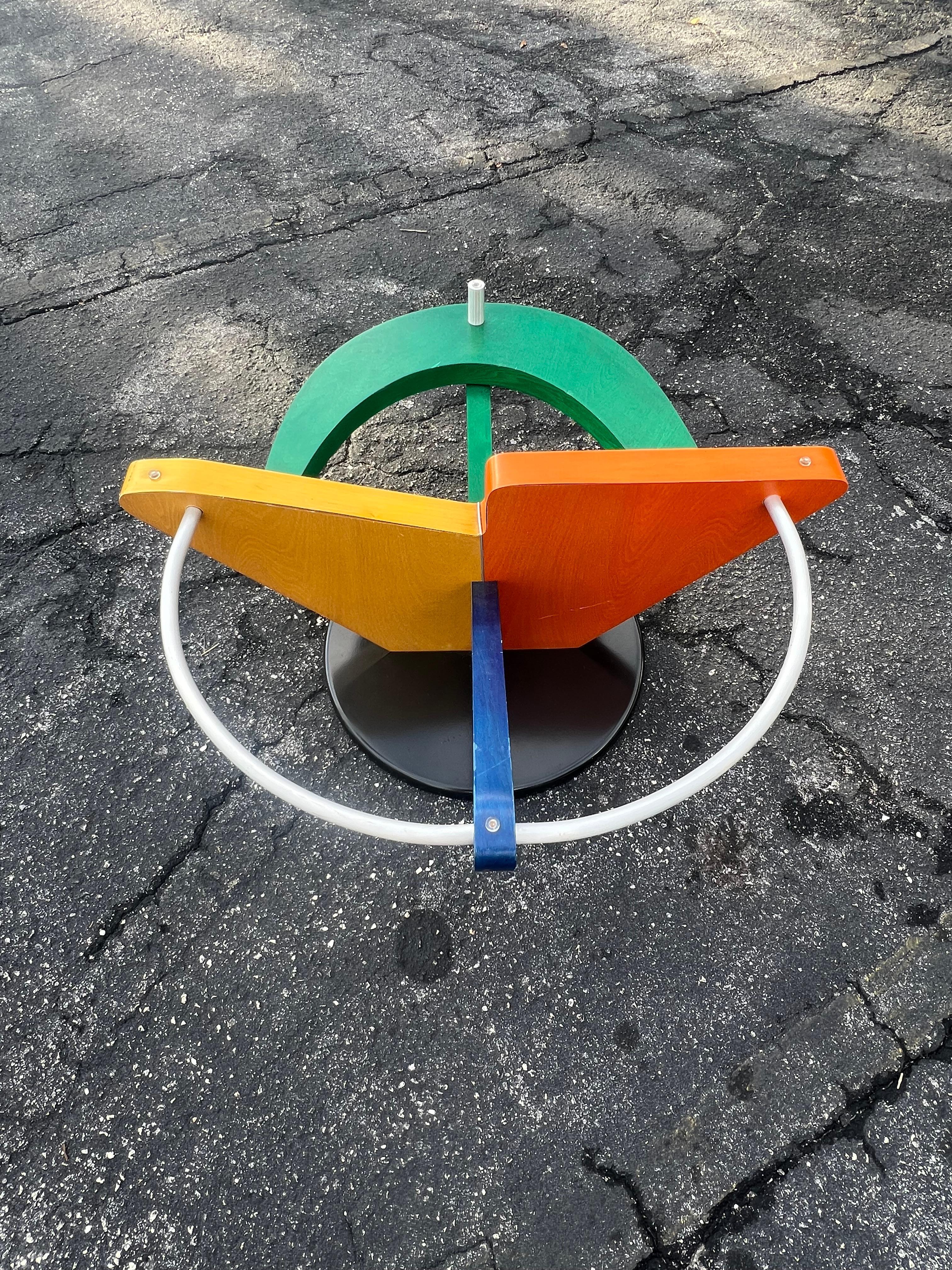 Table basse colorée post-moderne funky, vers 1990 en vente 2